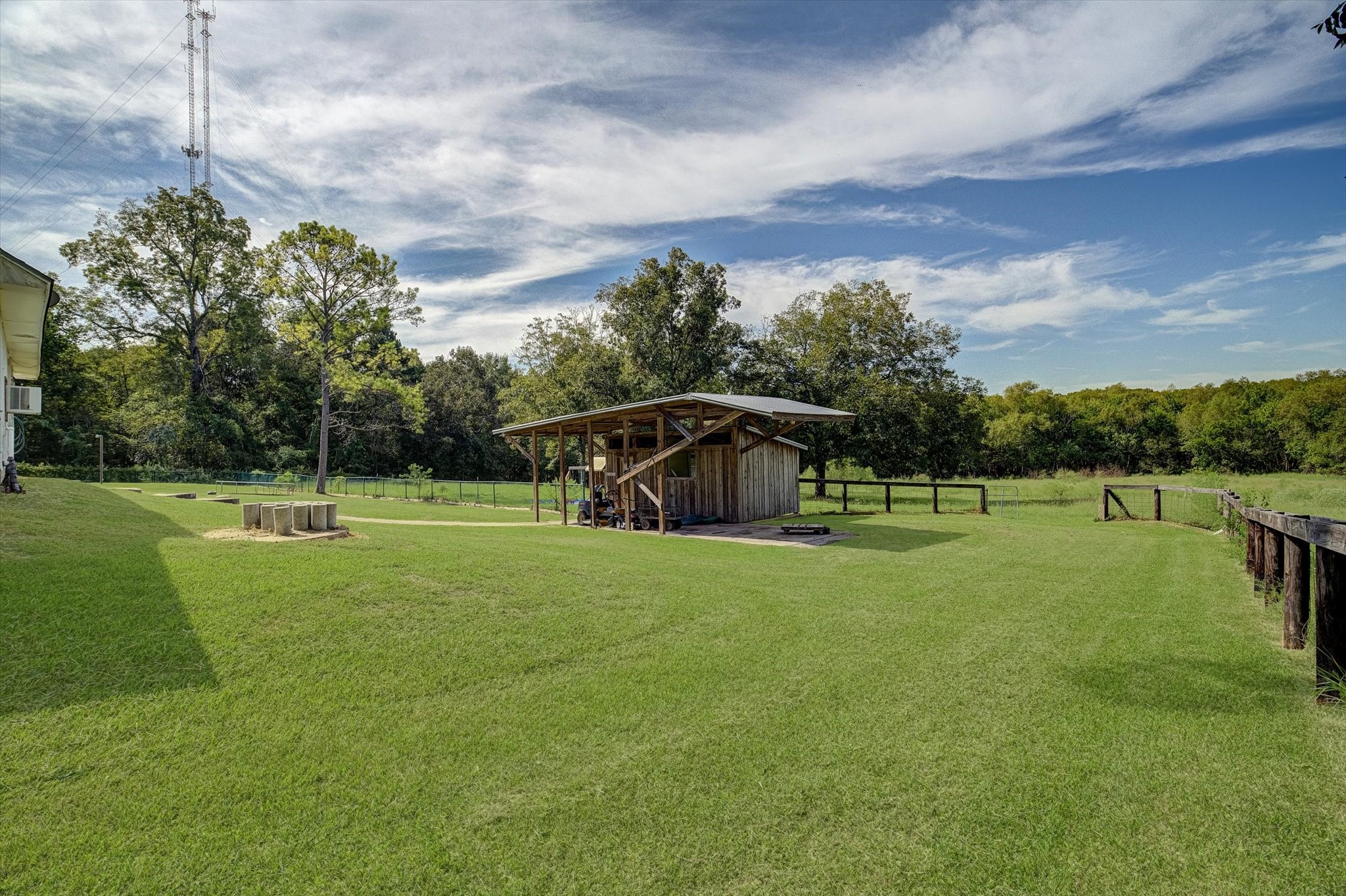 301 Fm-1011 Property Photo 41