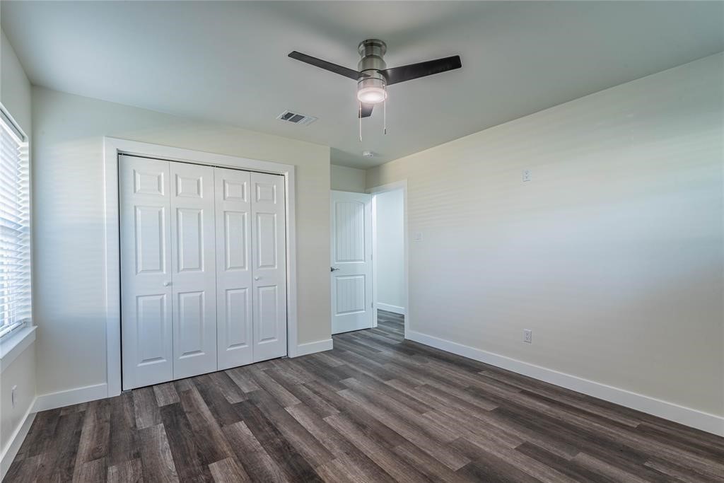 6003 De Moss Drive Property Photo 9