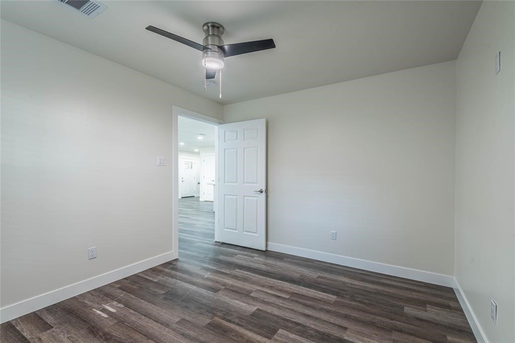 6003 De Moss Drive Property Photo 13