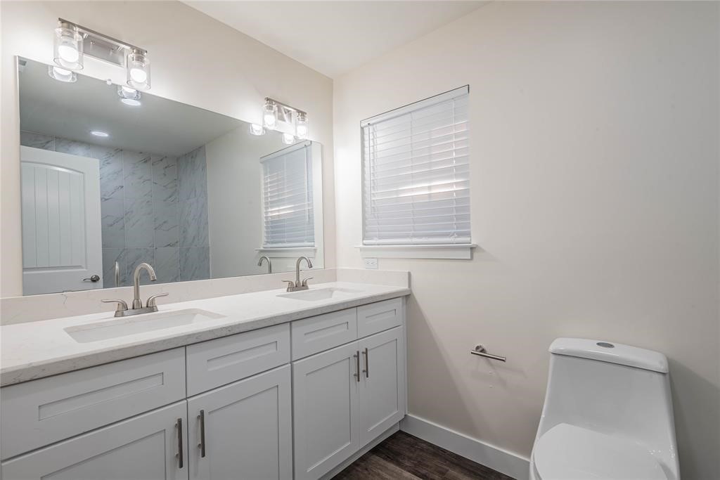 6003 De Moss Drive Property Photo 15