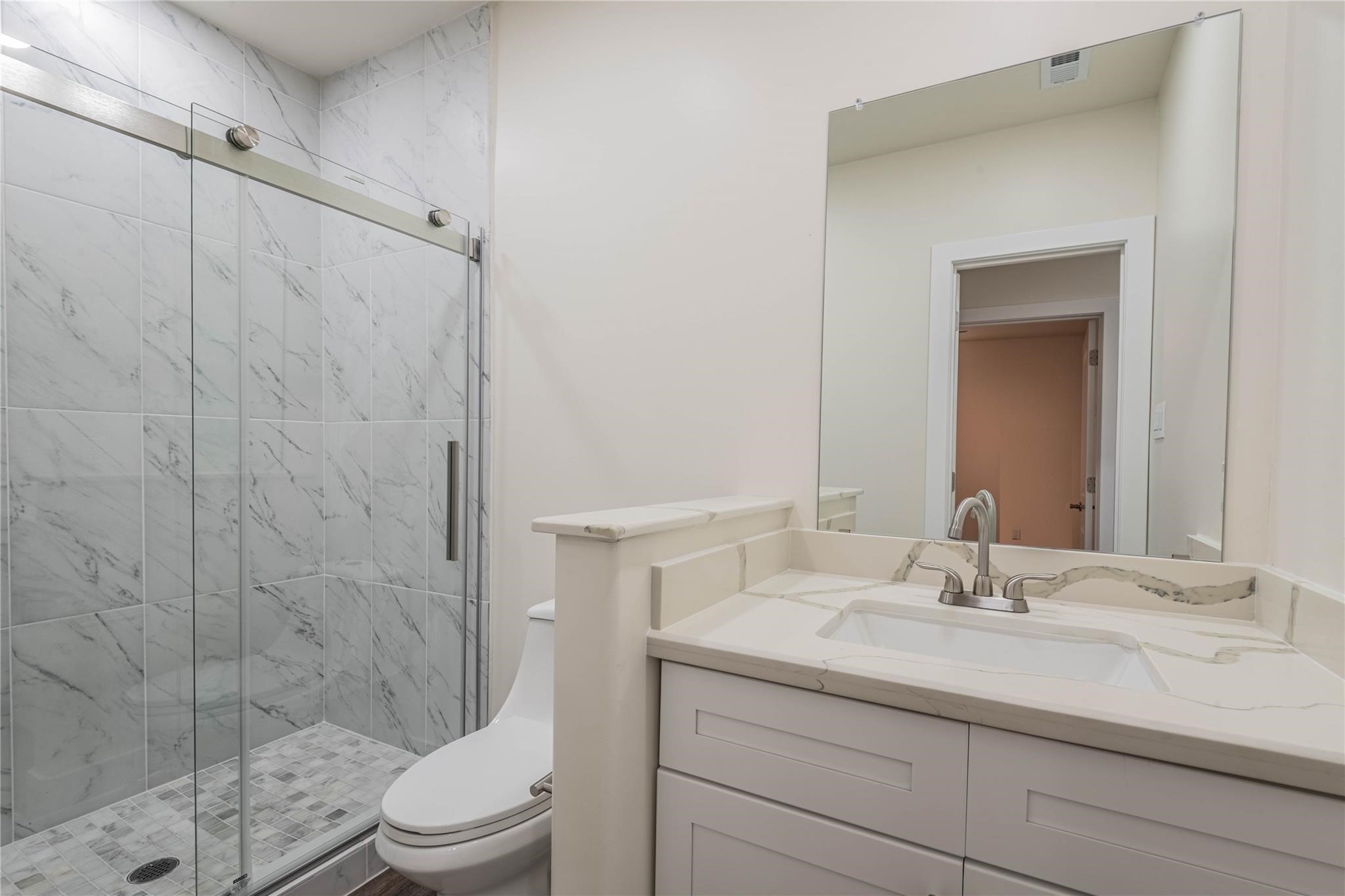 6003 De Moss Drive Property Photo 27