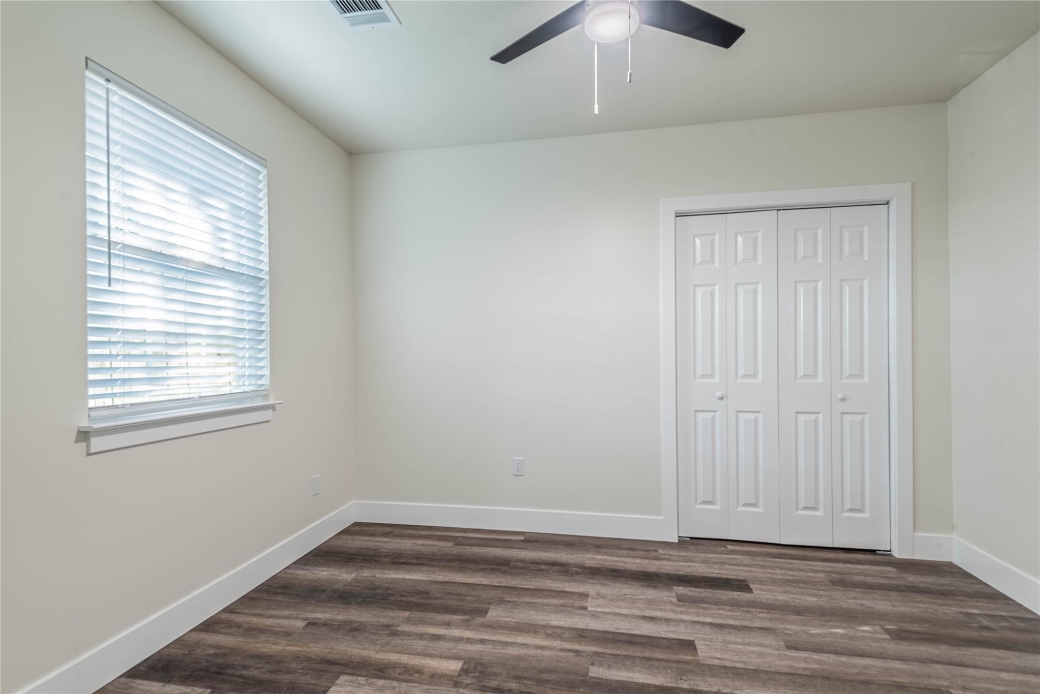 6003 De Moss Drive Property Photo 29