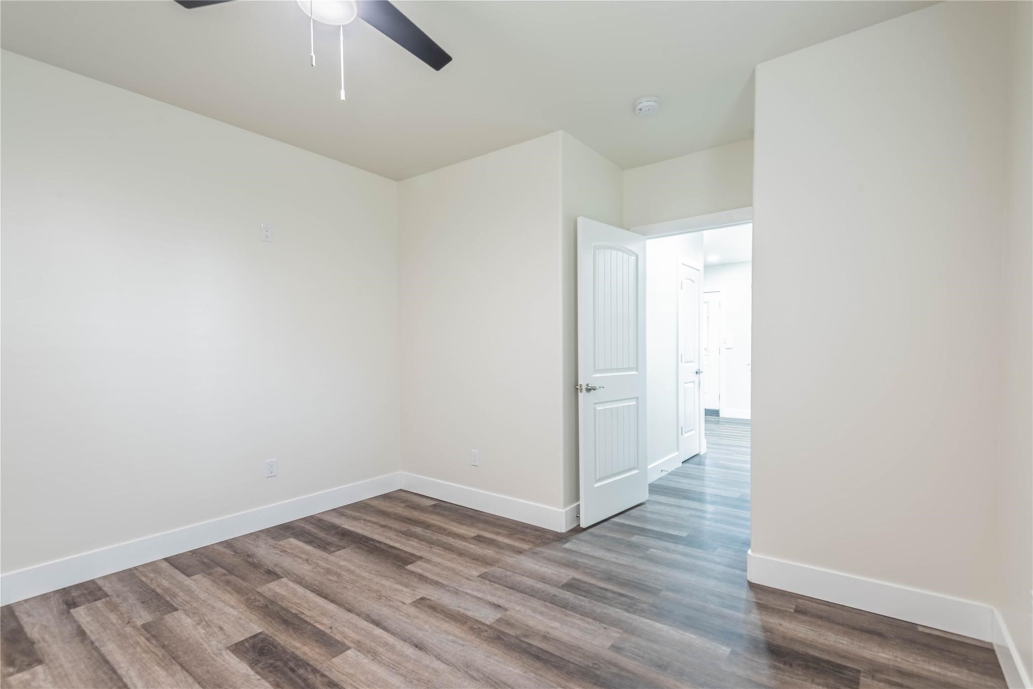 6003 De Moss Drive Property Photo 30