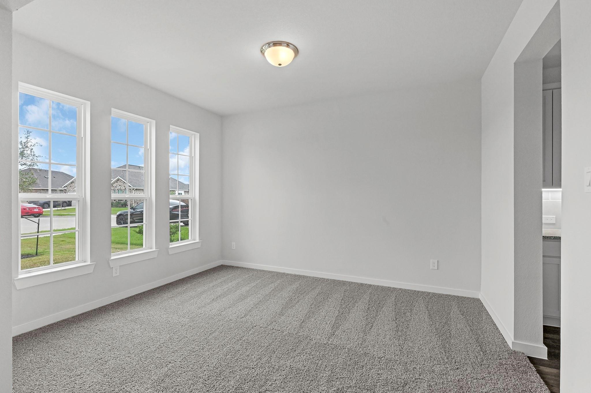 3025 Sorrento Hill Drive Property Photo 4