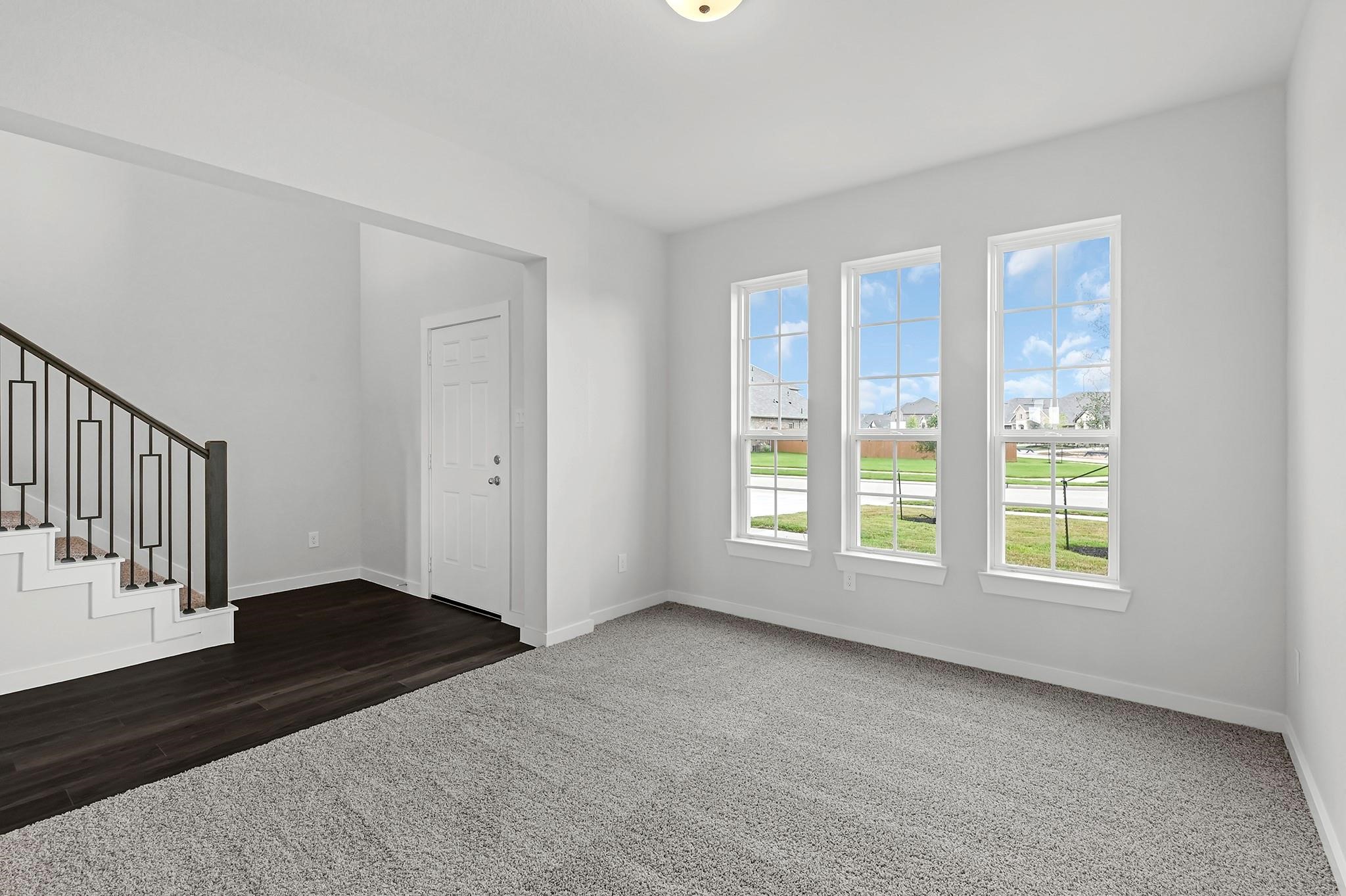 3025 Sorrento Hill Drive Property Photo 5