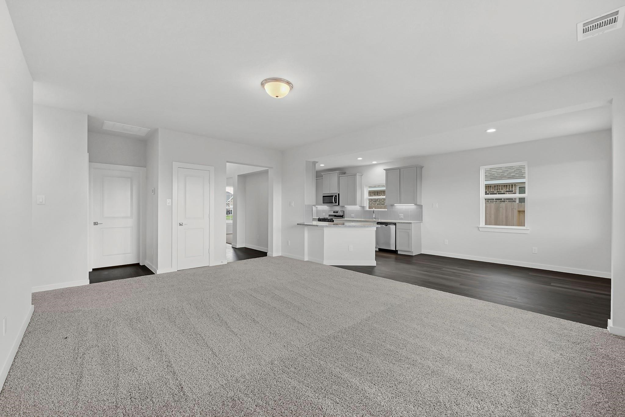 3025 Sorrento Hill Drive Property Photo 7