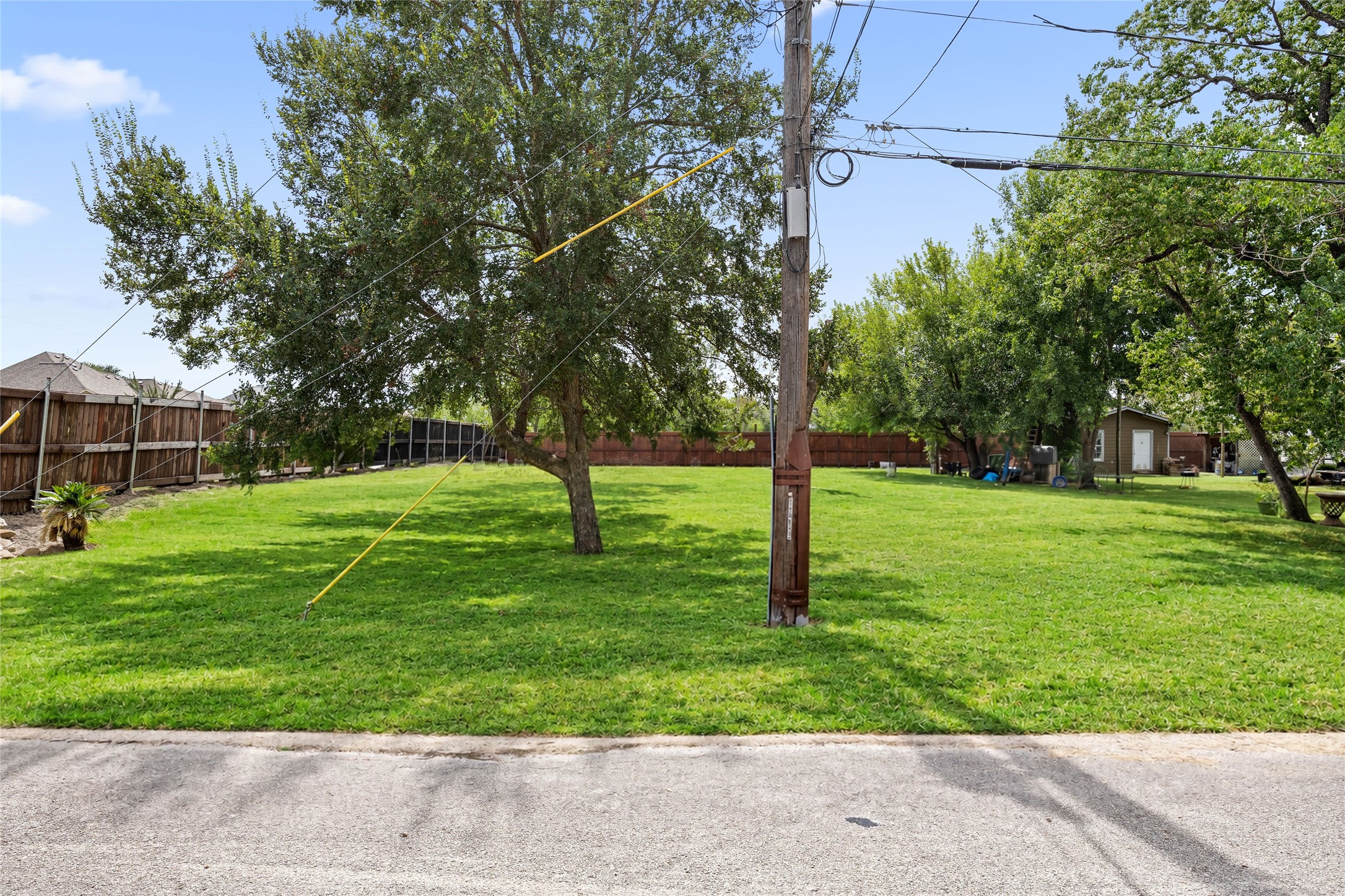 15105 Tomasa Street Property Photo 1