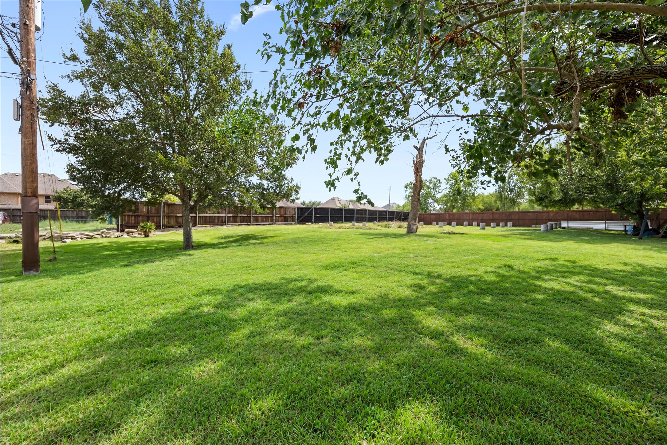 15105 Tomasa Street Property Photo 2