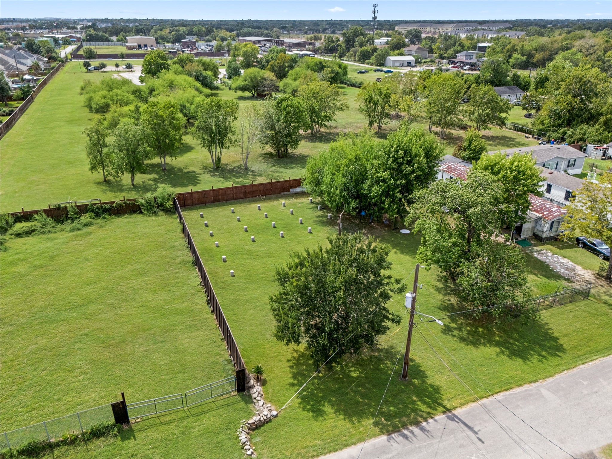 15105 Tomasa Street Property Photo 14