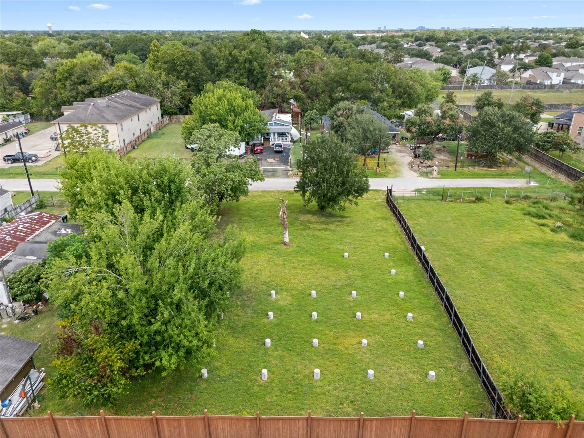 15105 Tomasa Street Property Photo 23