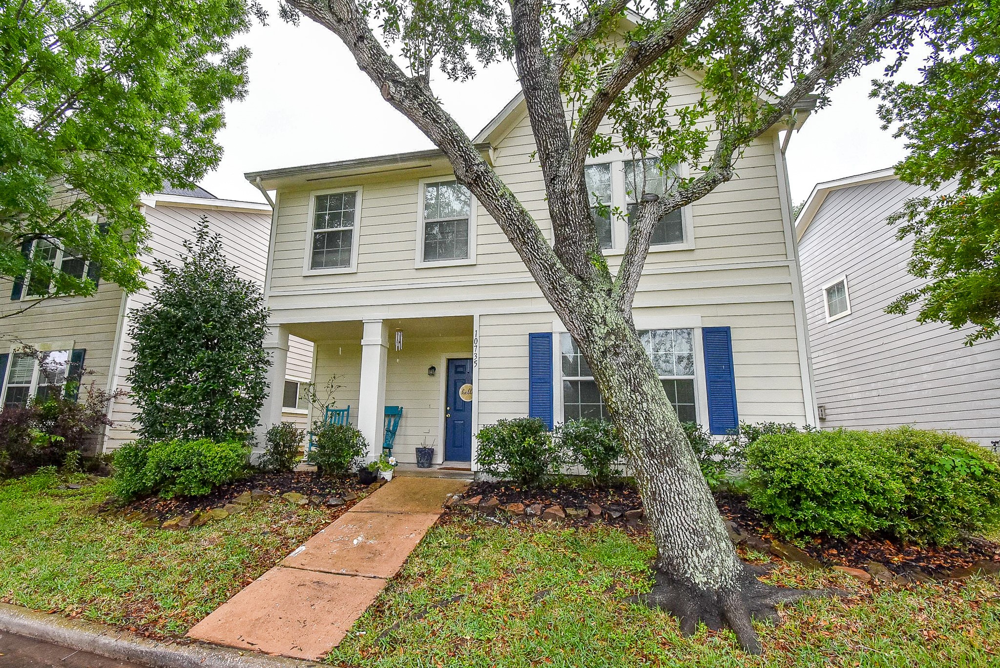 10735 Cobblecreek Way Property Photo 2