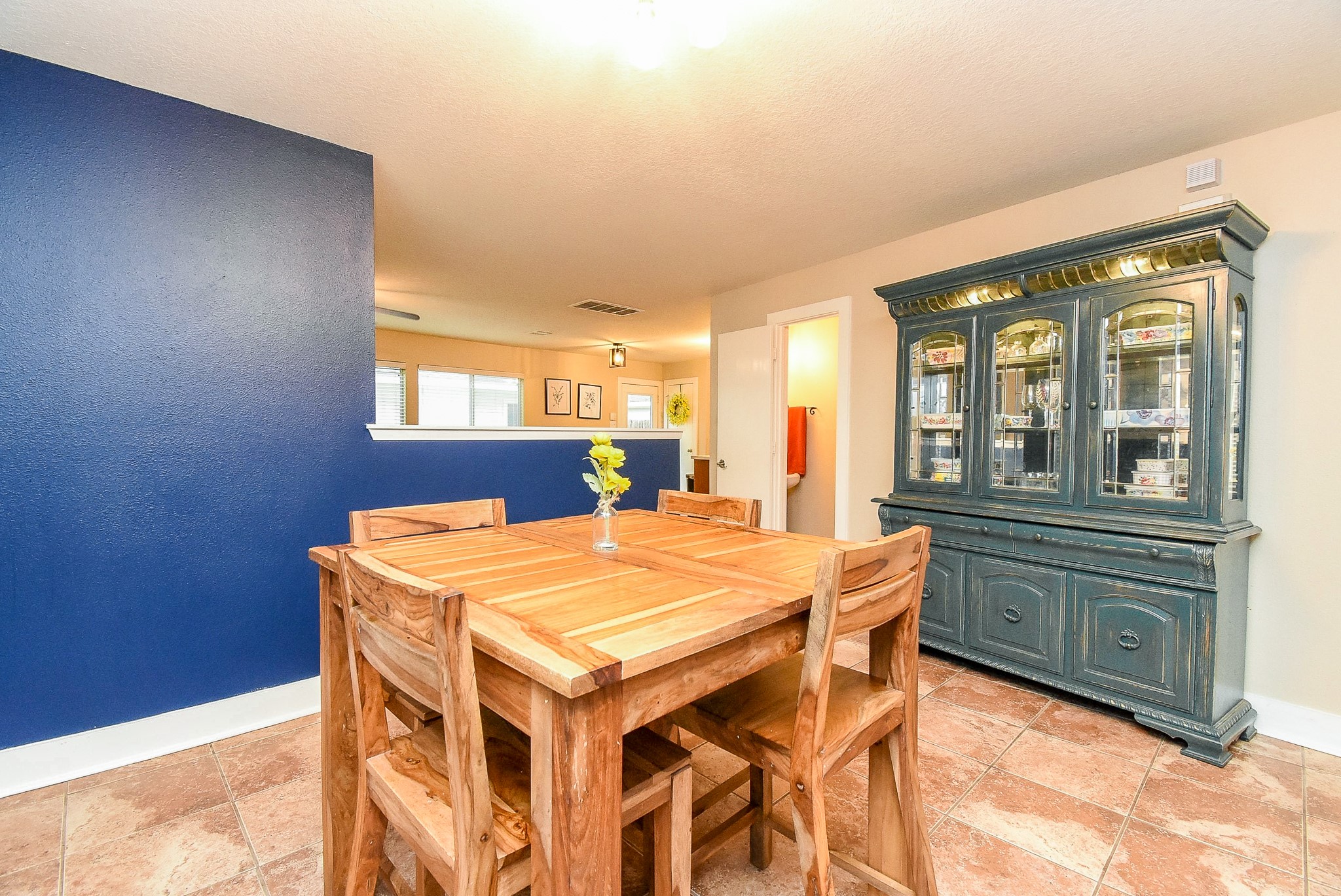 10735 Cobblecreek Way Property Photo 6