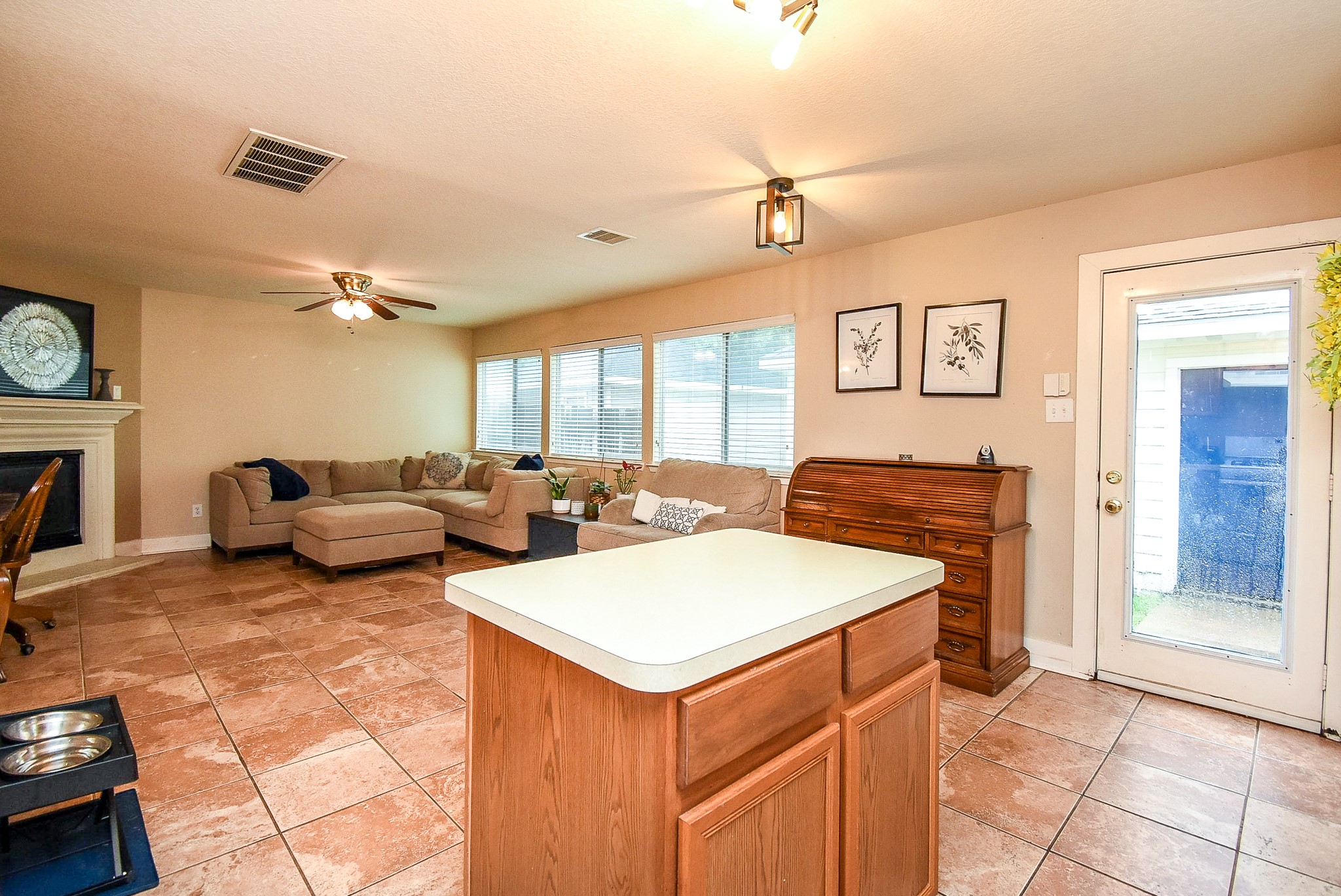 10735 Cobblecreek Way Property Photo 11