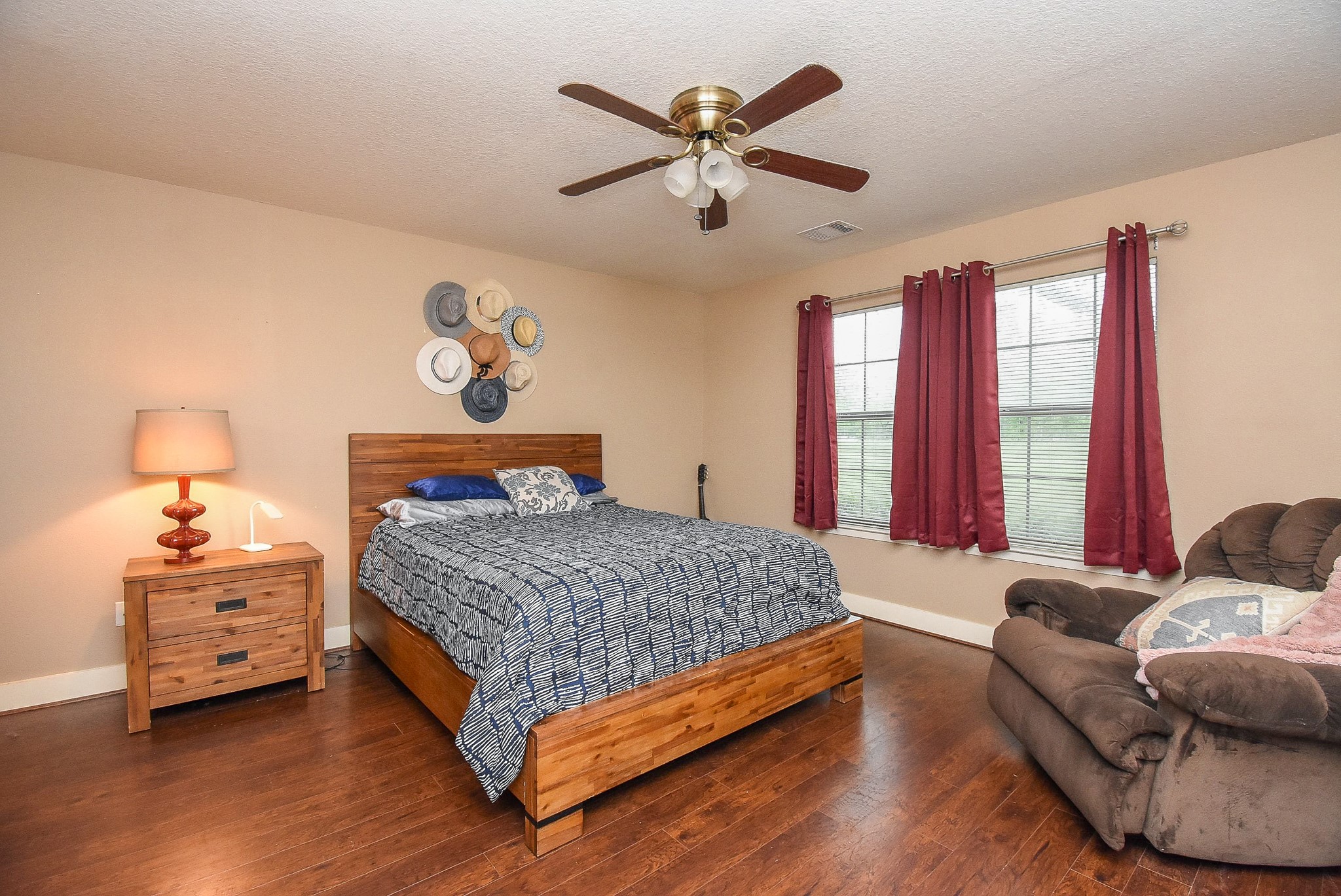 10735 Cobblecreek Way Property Photo 14