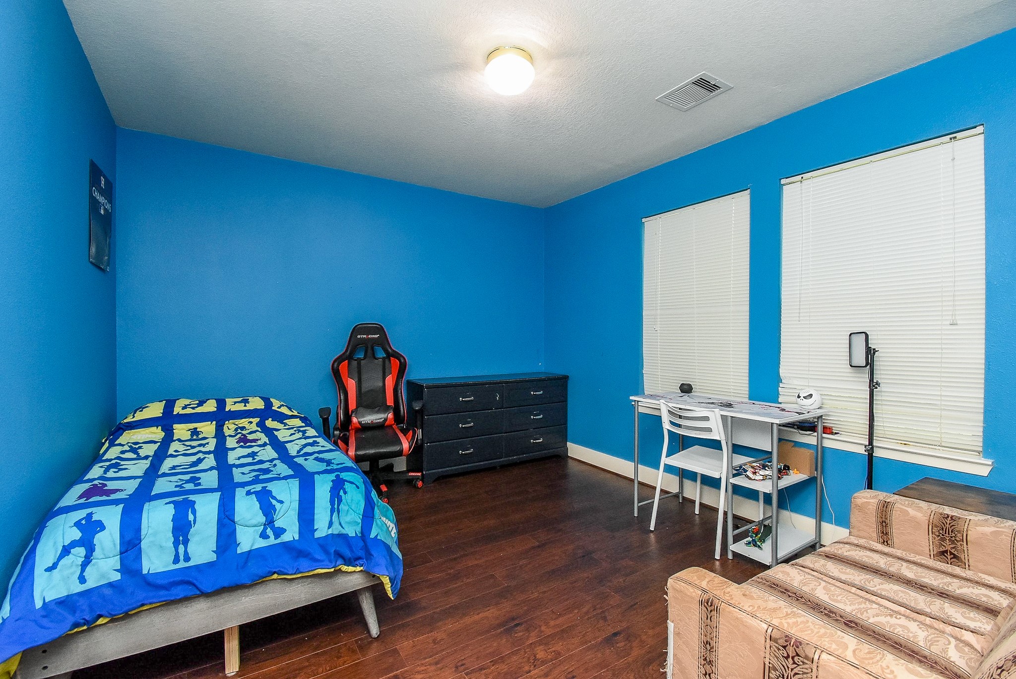 10735 Cobblecreek Way Property Photo 22