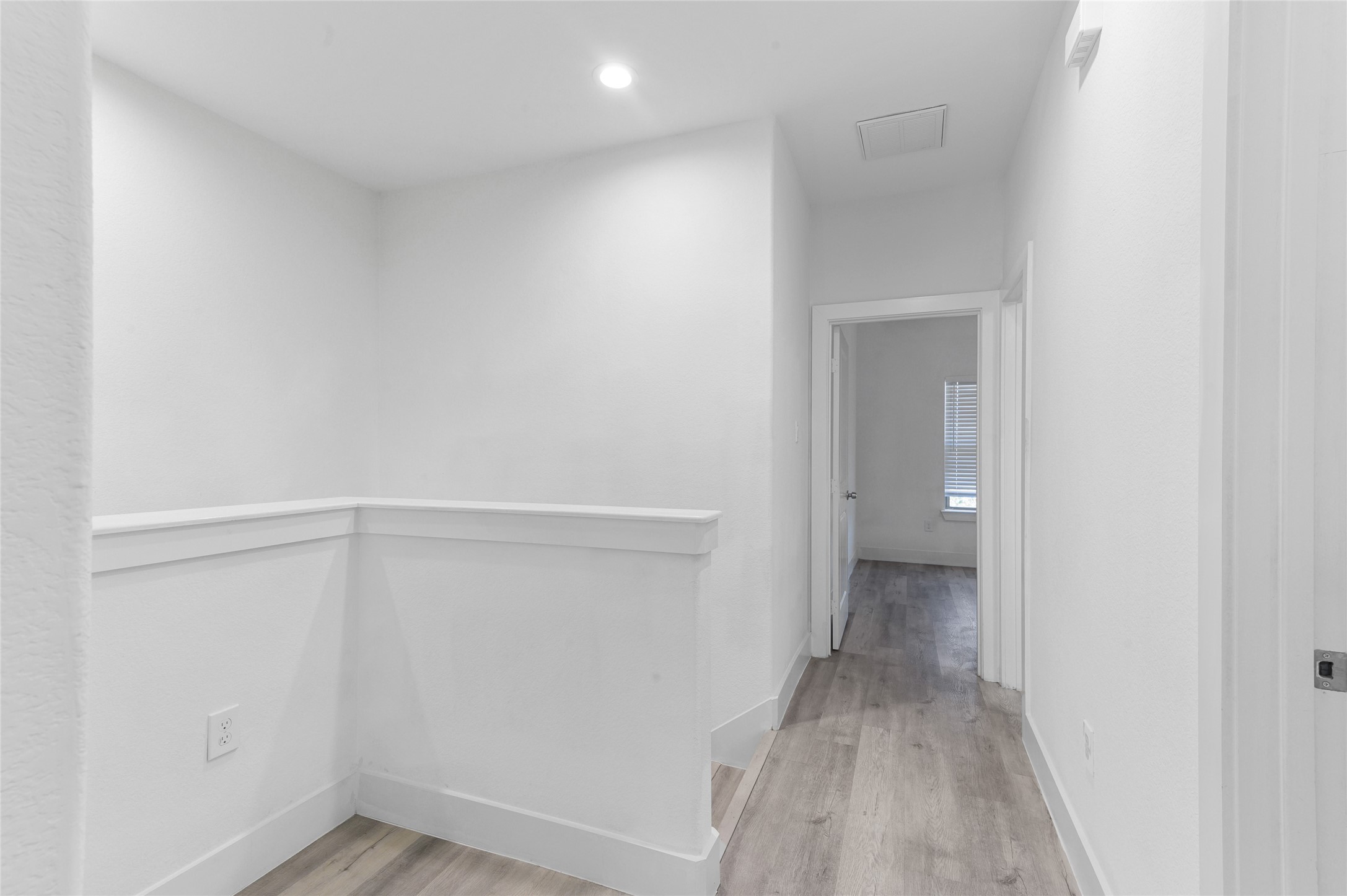 7225 Kassarine Pass A Property Photo 12