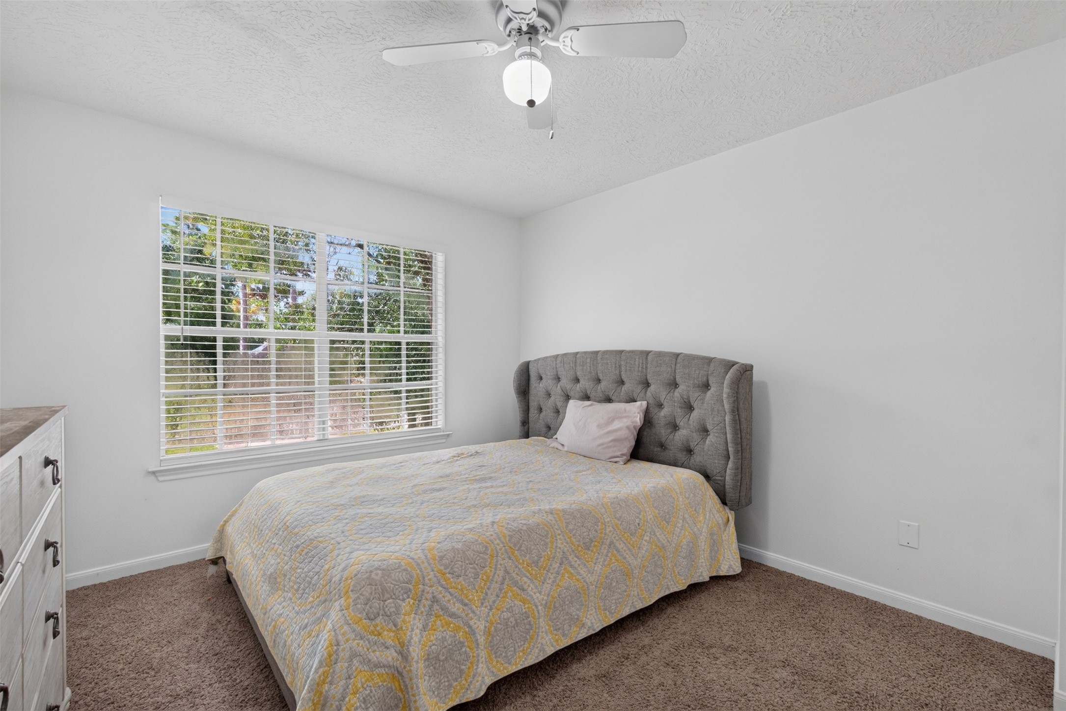 7506 Oak Bluff Drive Property Photo 18