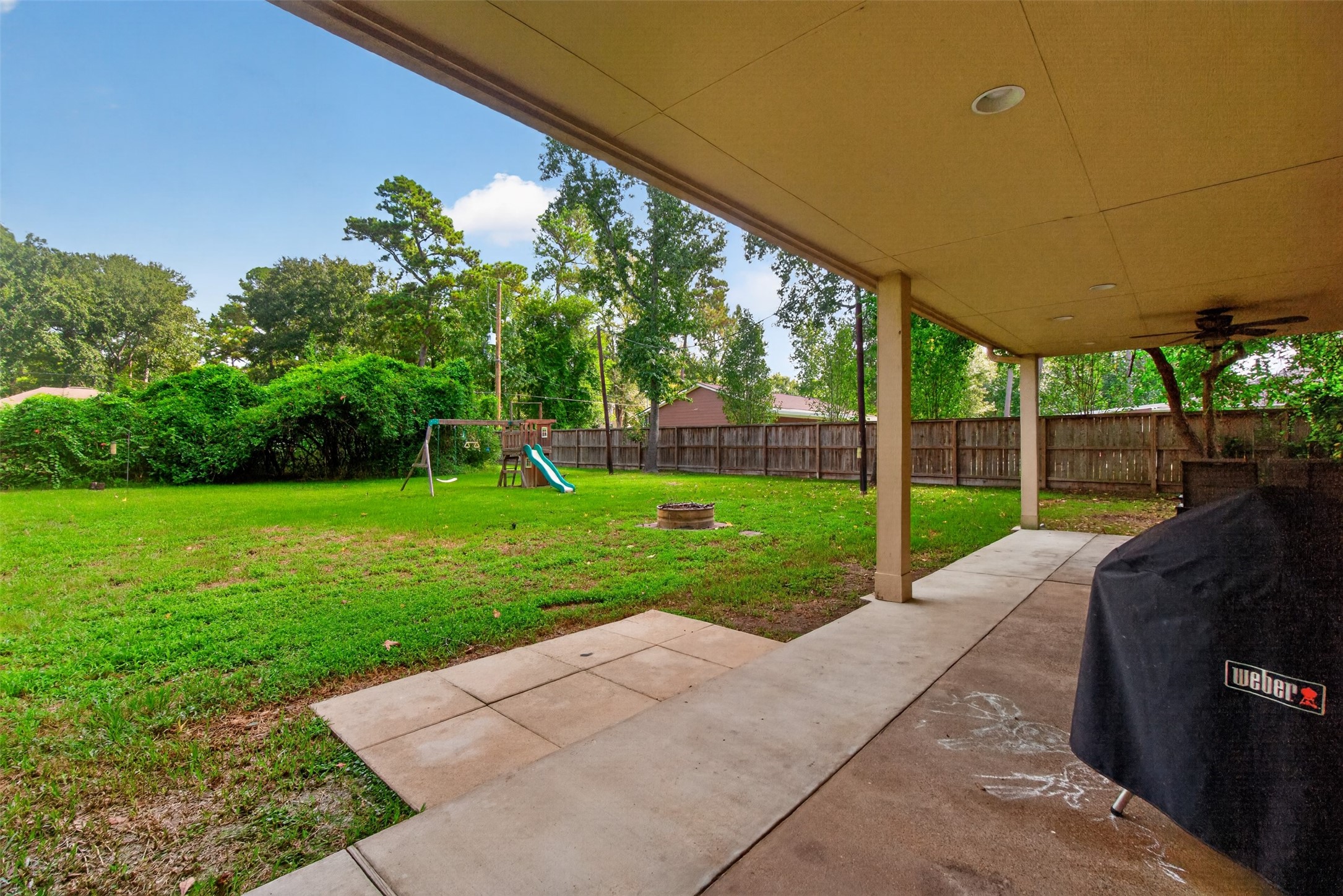 7506 Oak Bluff Drive Property Photo 32