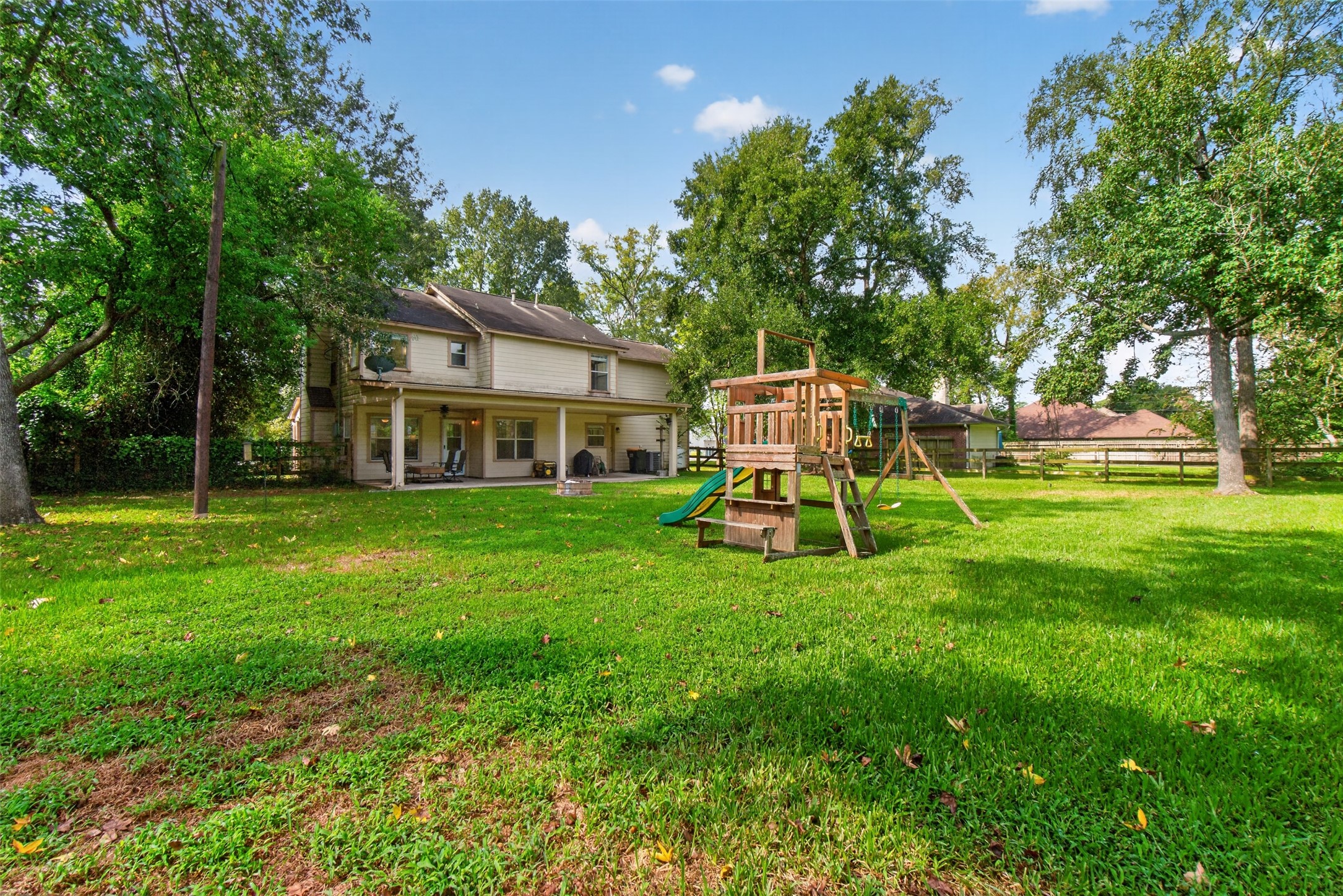 7506 Oak Bluff Drive Property Photo 35