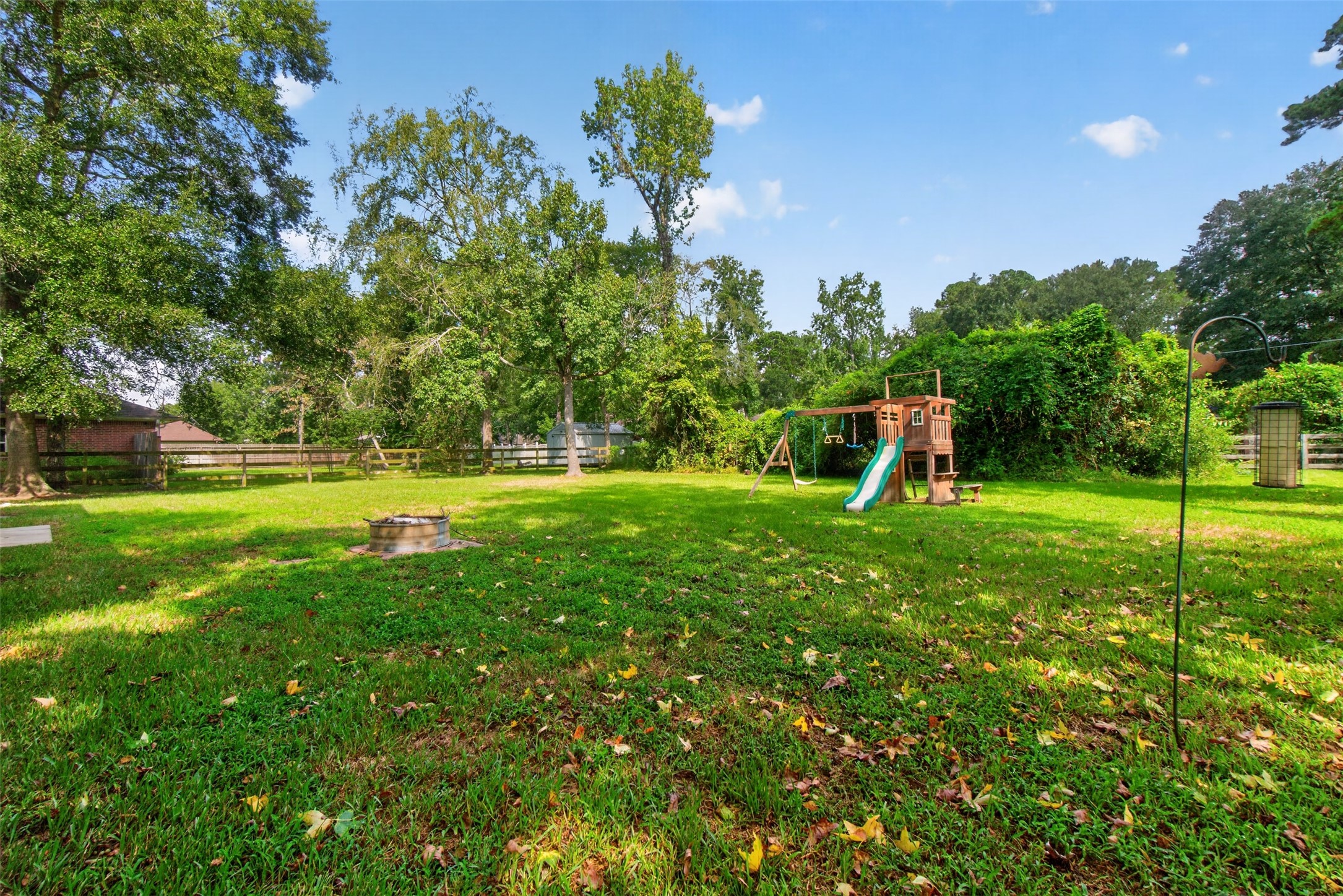 7506 Oak Bluff Drive Property Photo 36