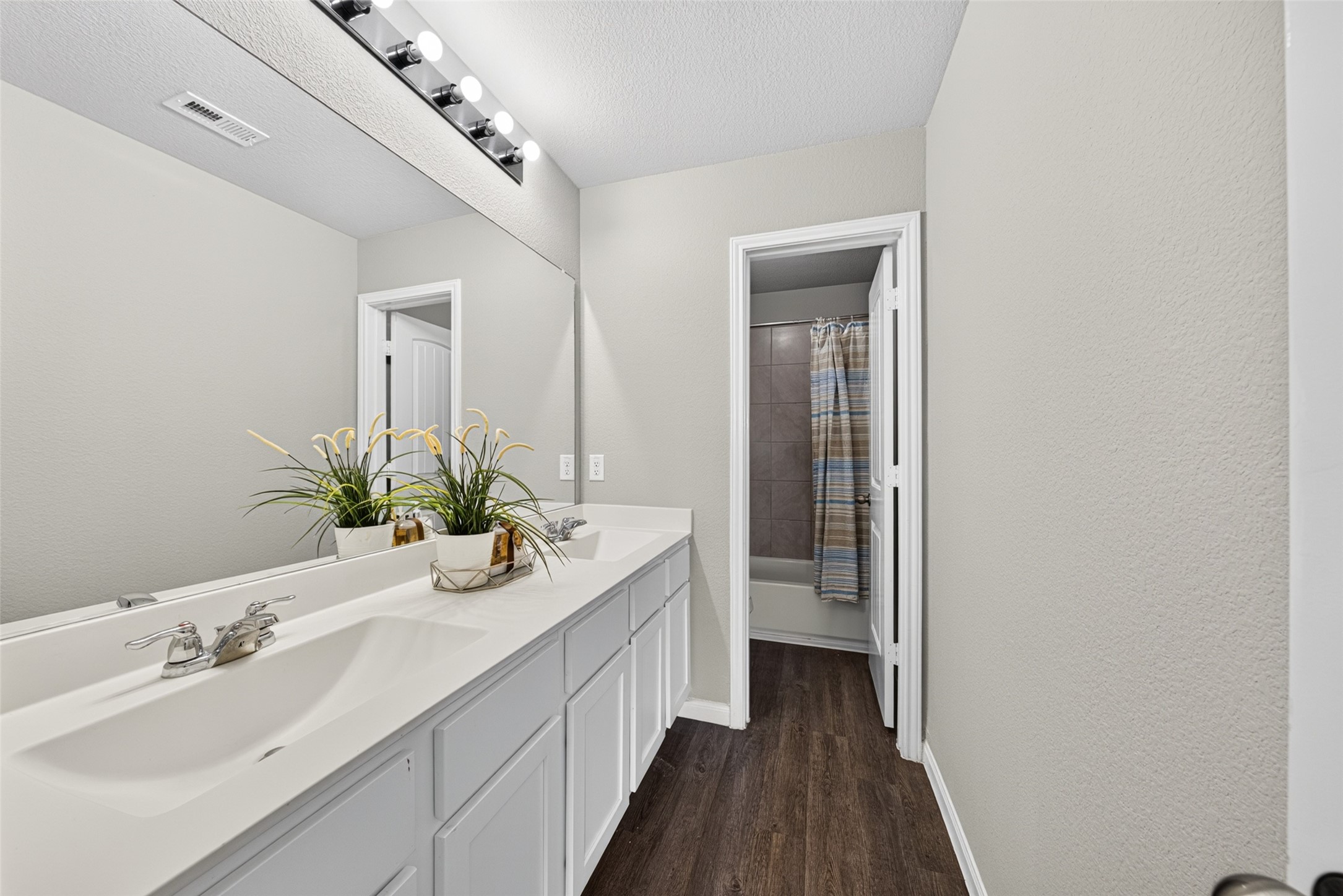 2935 Orchid Ranch Drive Property Photo 19