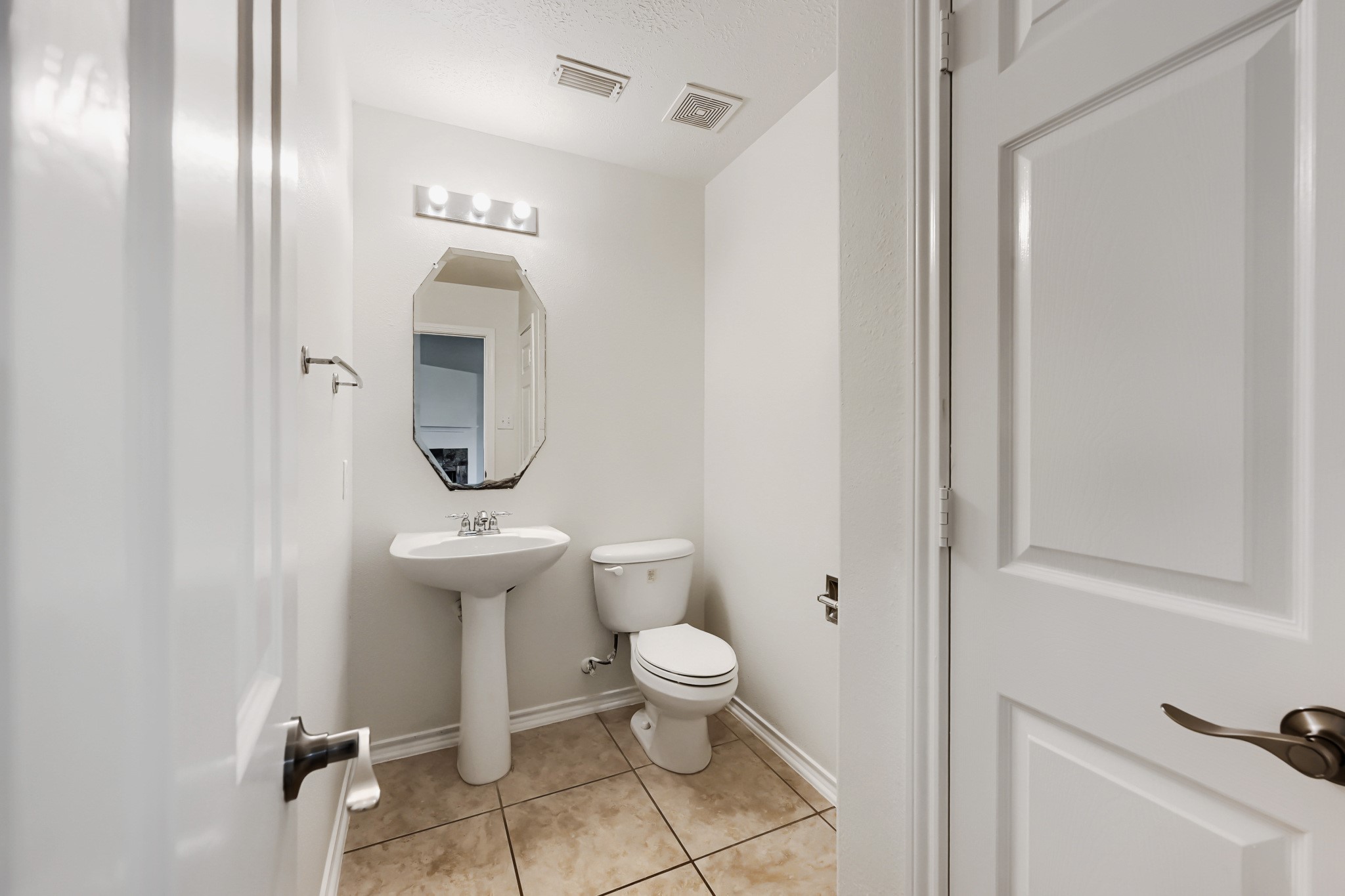 12018 Back Bay Ridge Way Property Photo 15