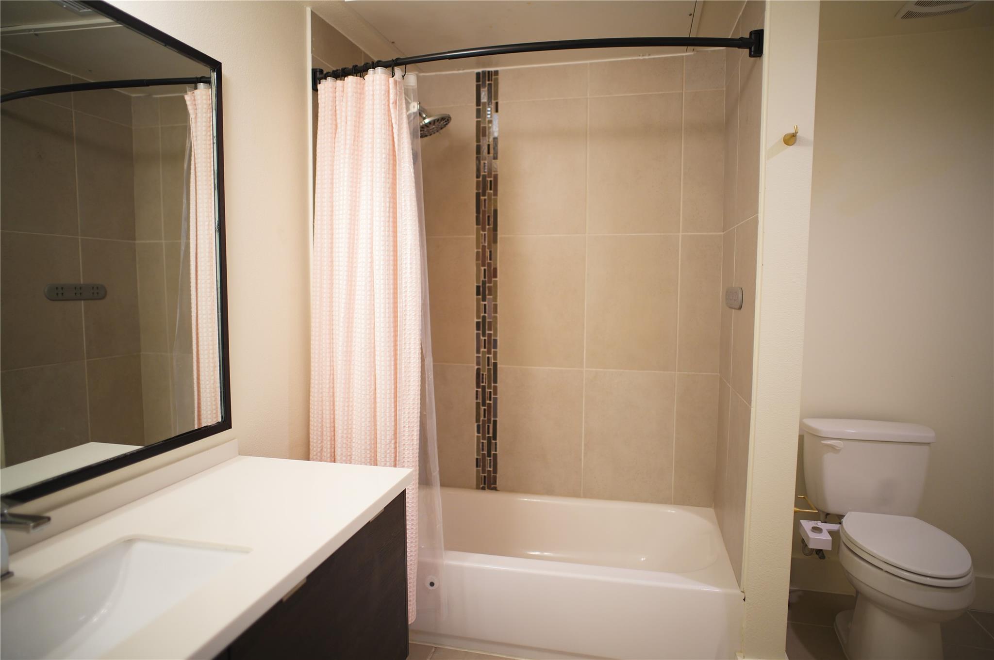 604 N Bluff Drive 248 Property Photo 17