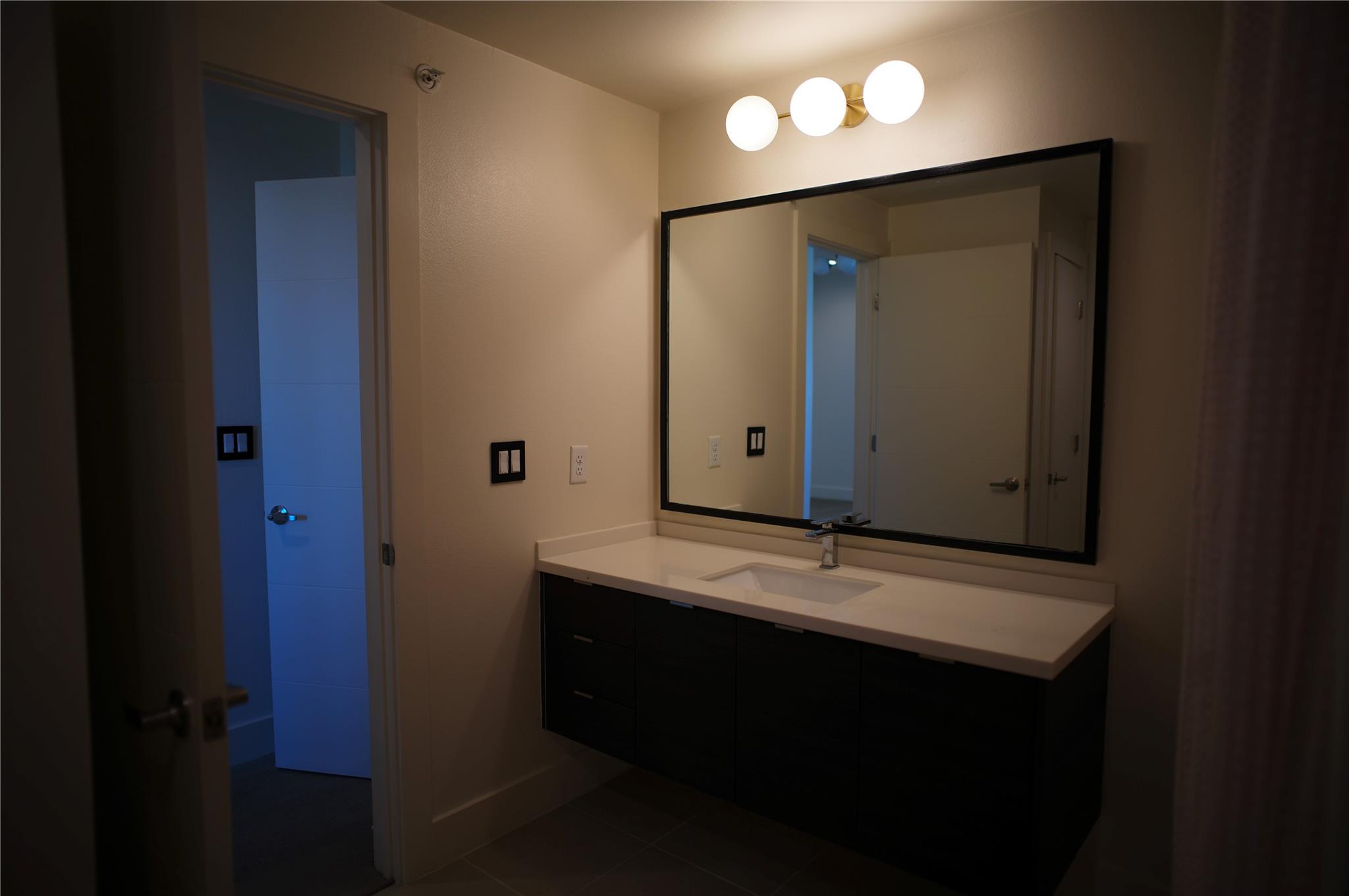 604 N Bluff Drive 248 Property Photo 18