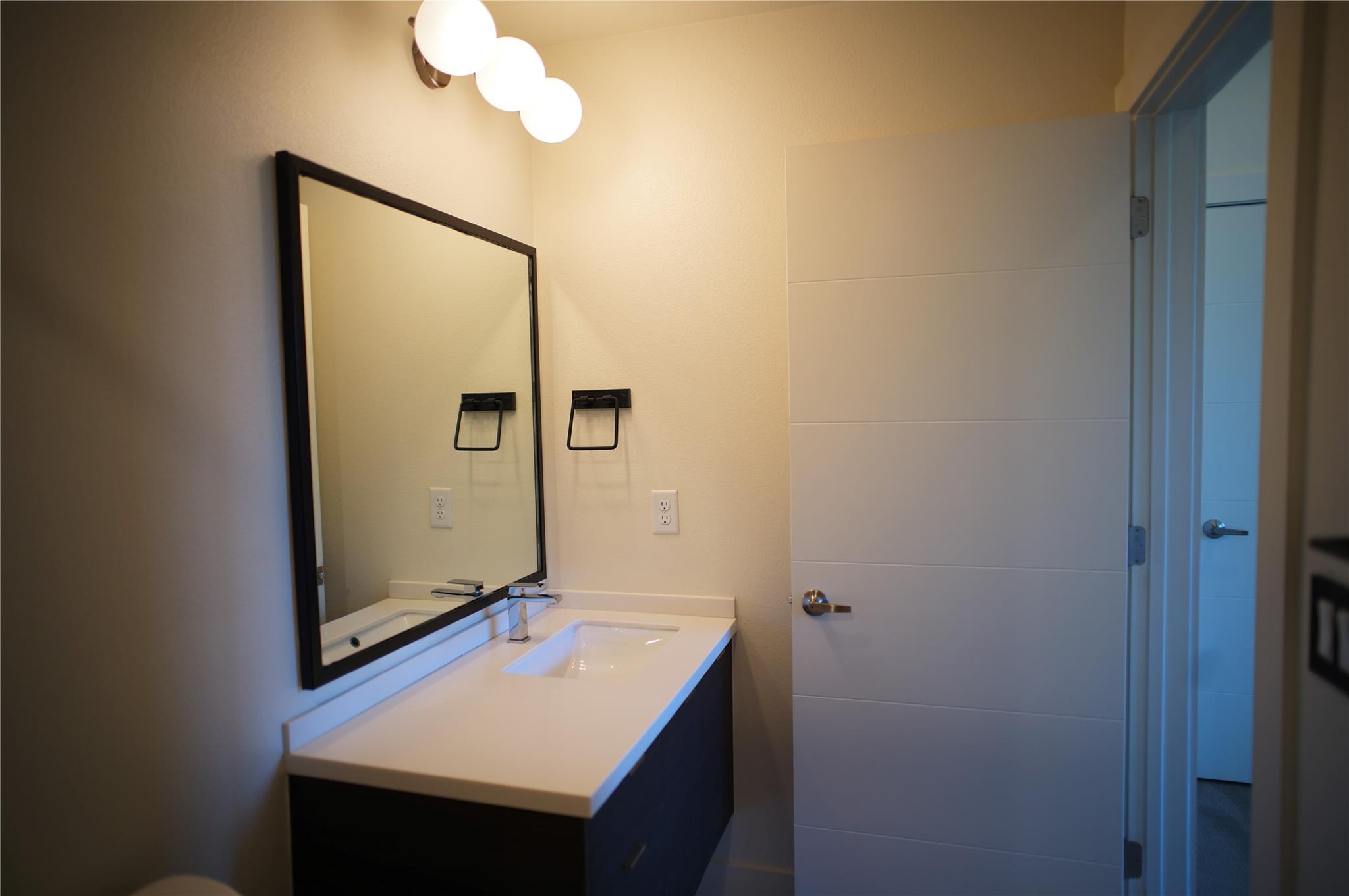 604 N Bluff Drive 248 Property Photo 22