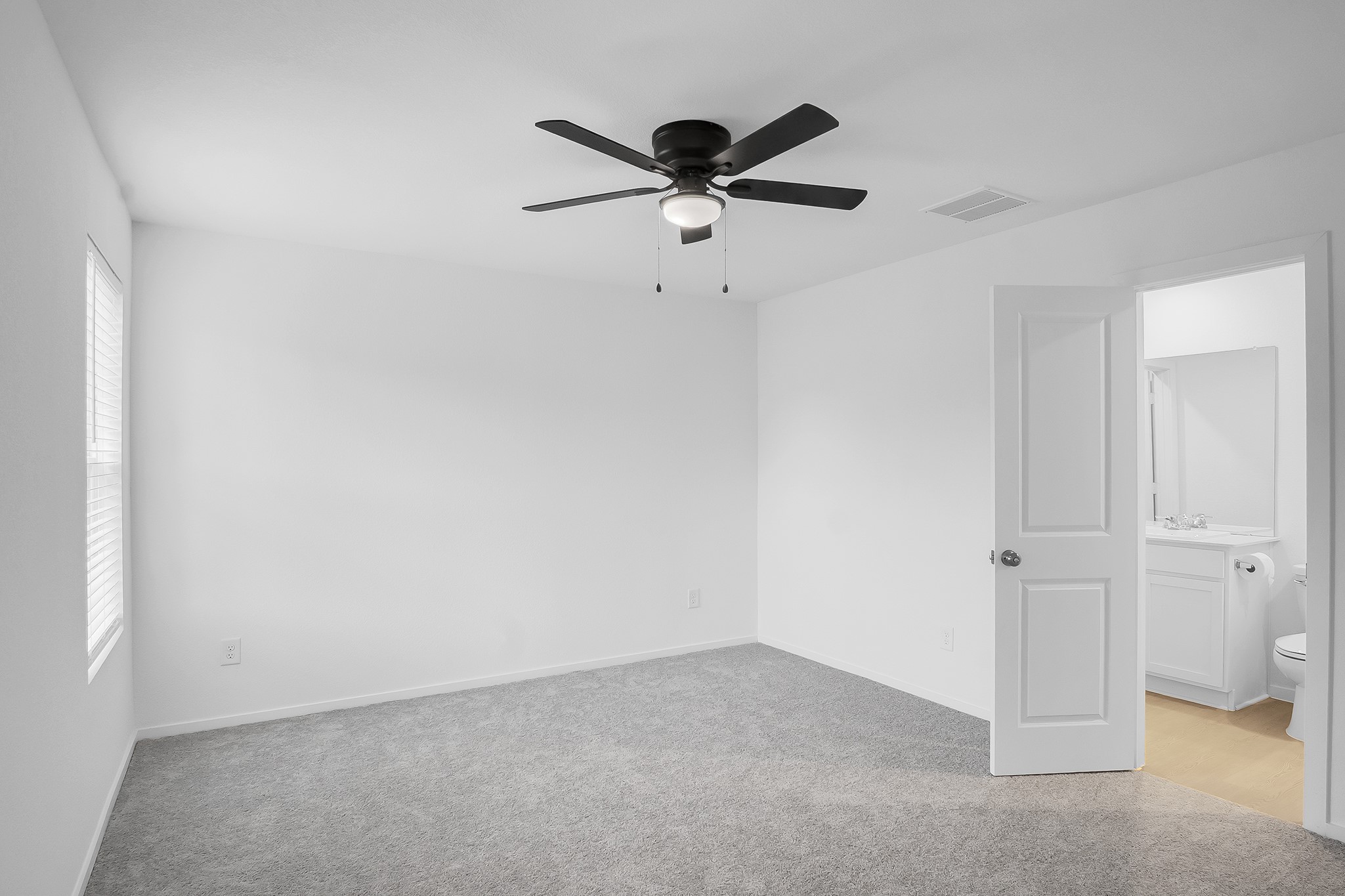 220 Laura Leigh Lane Property Photo 15