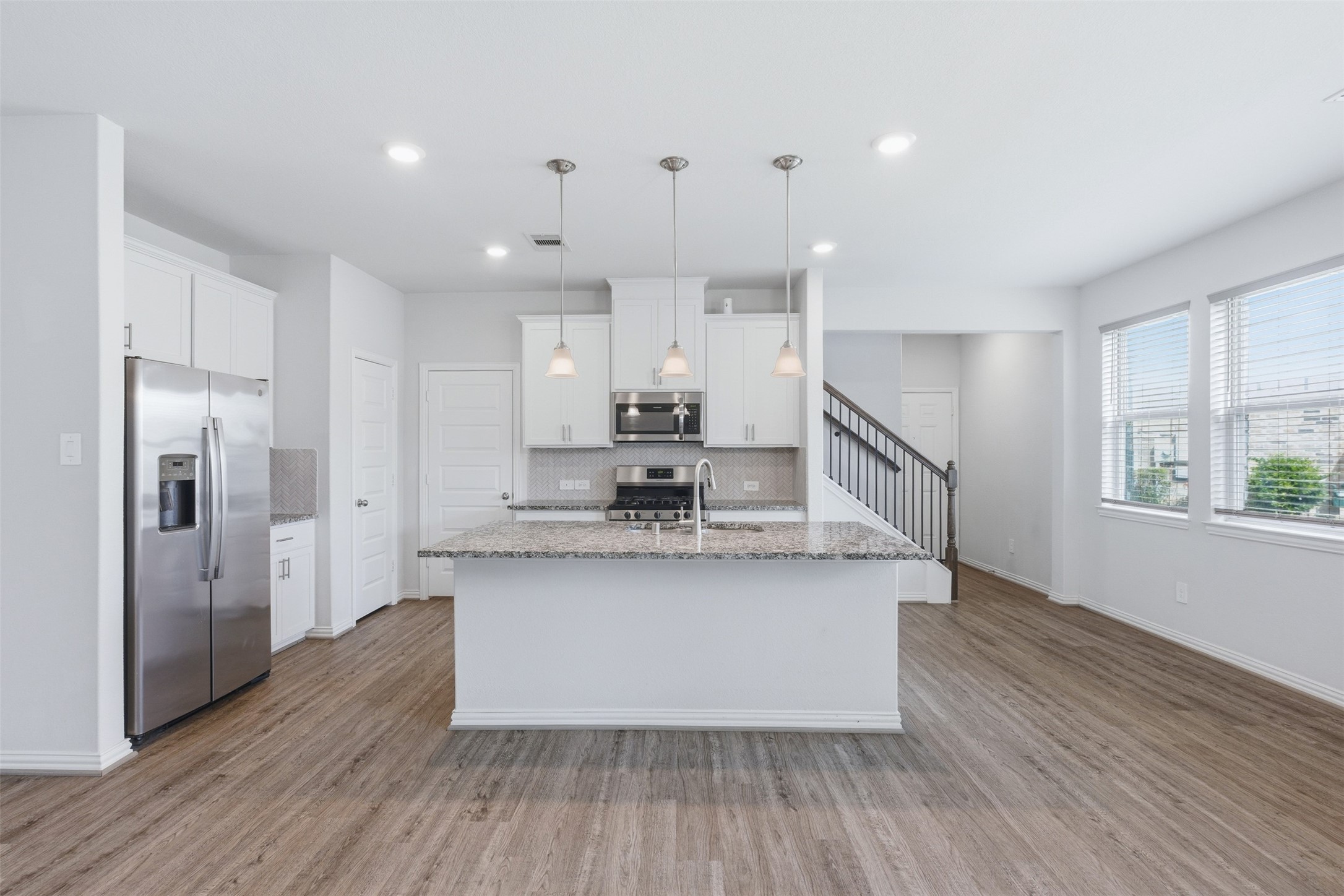 114 Skyshine Court Property Photo 8