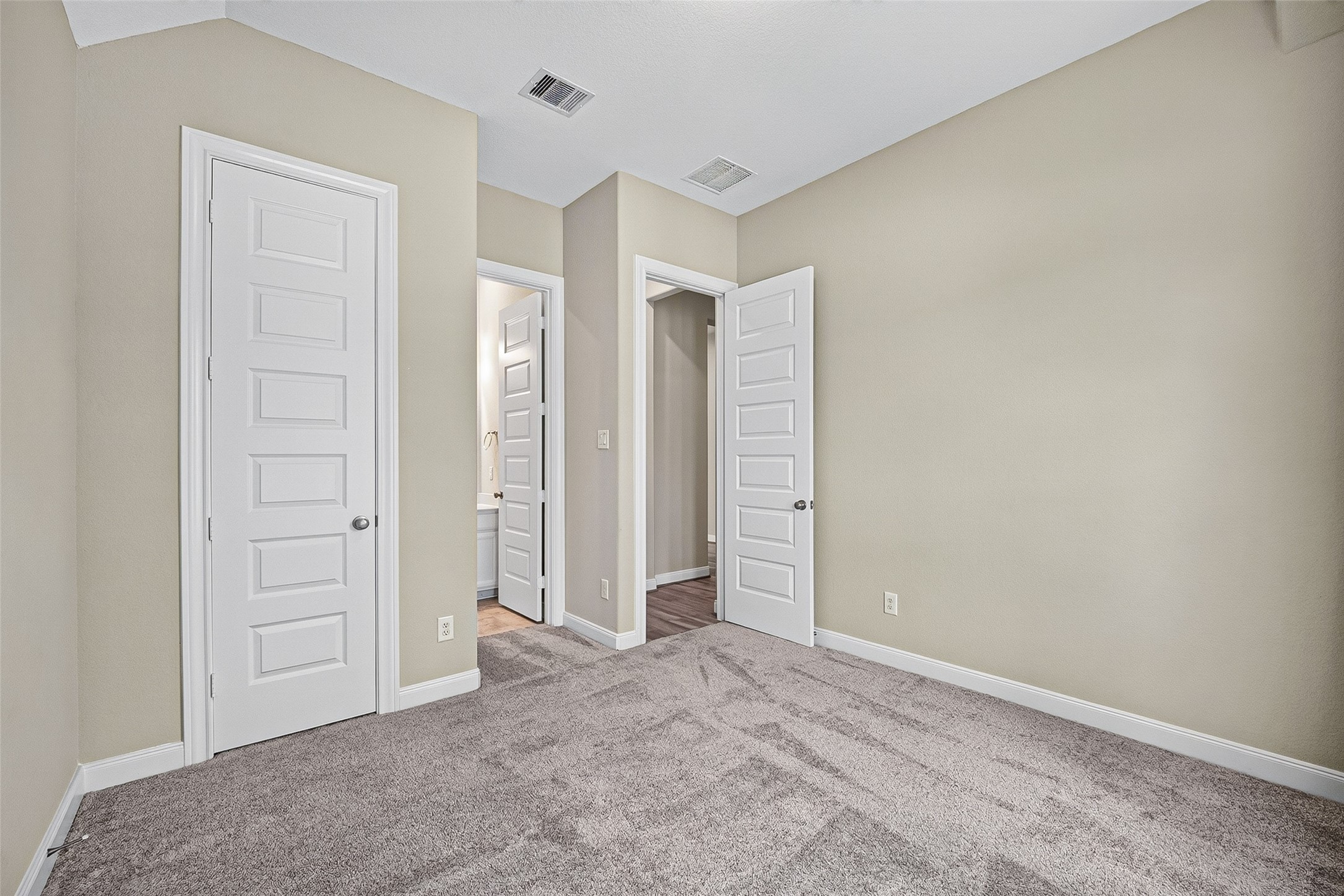 2507 Hatton Terrace Lane Property Photo 38
