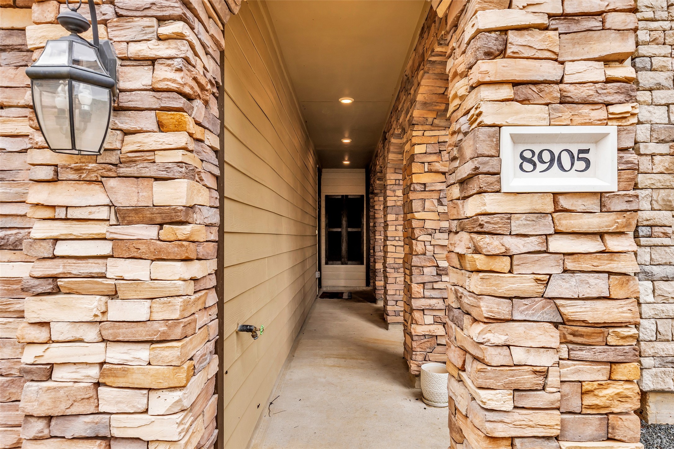 8905 Wind Springs Drive Property Photo 3