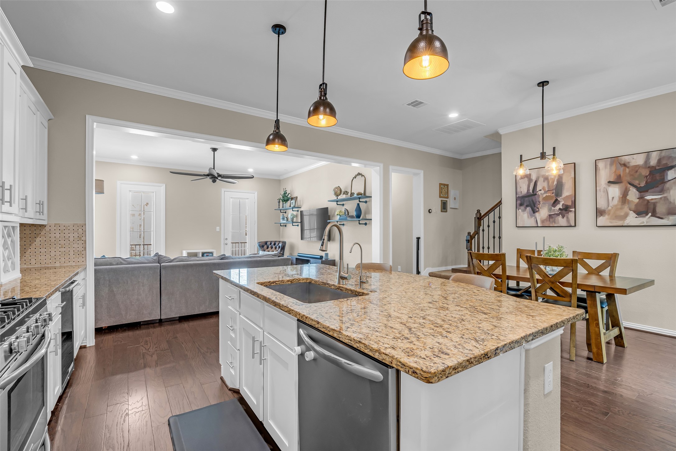 8905 Wind Springs Drive Property Photo 13