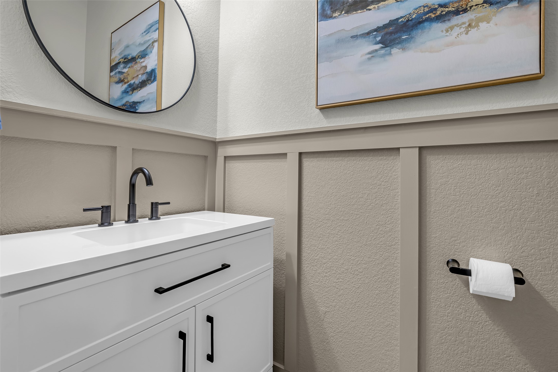 8905 Wind Springs Drive Property Photo 17