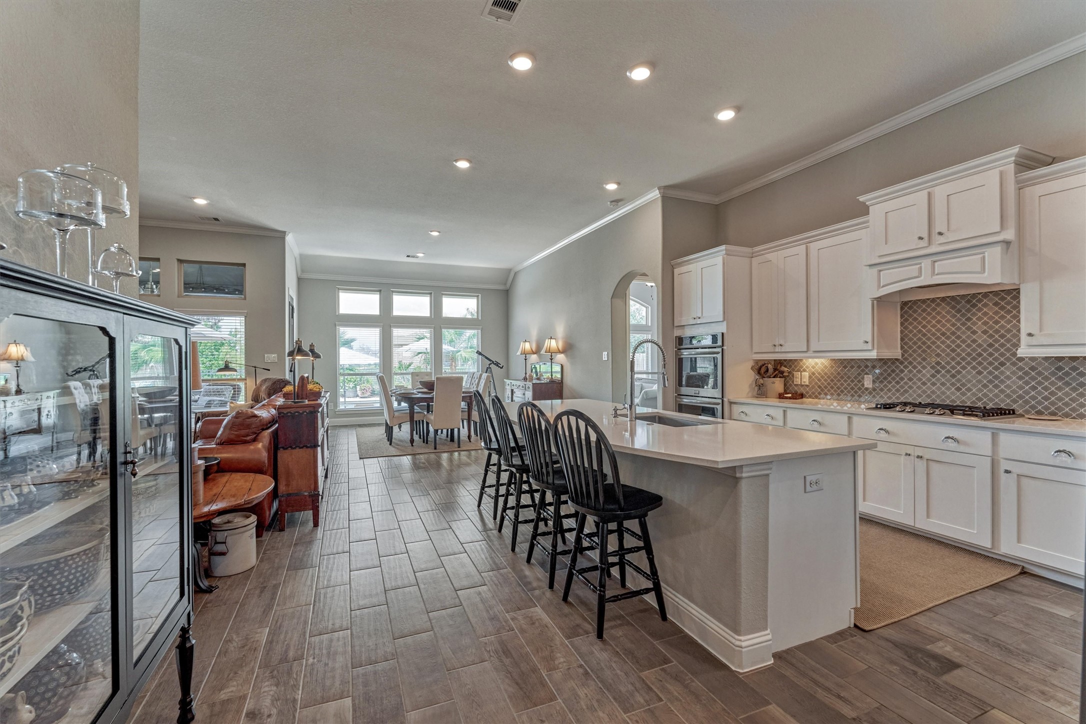 15414 Wildpoint Drive Property Photo 13