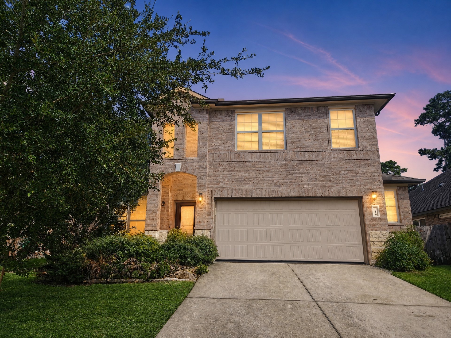 24135 McKinzie Ridge Property Photo 1