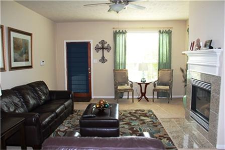 24135 Mckinzie Ridge Property Photo 4