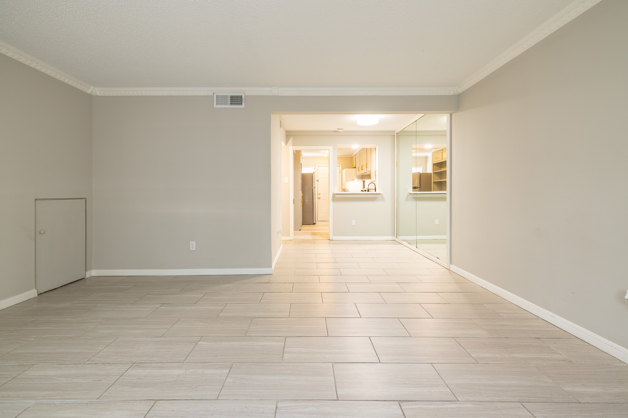 11604 Arboles Road Property Photo 5