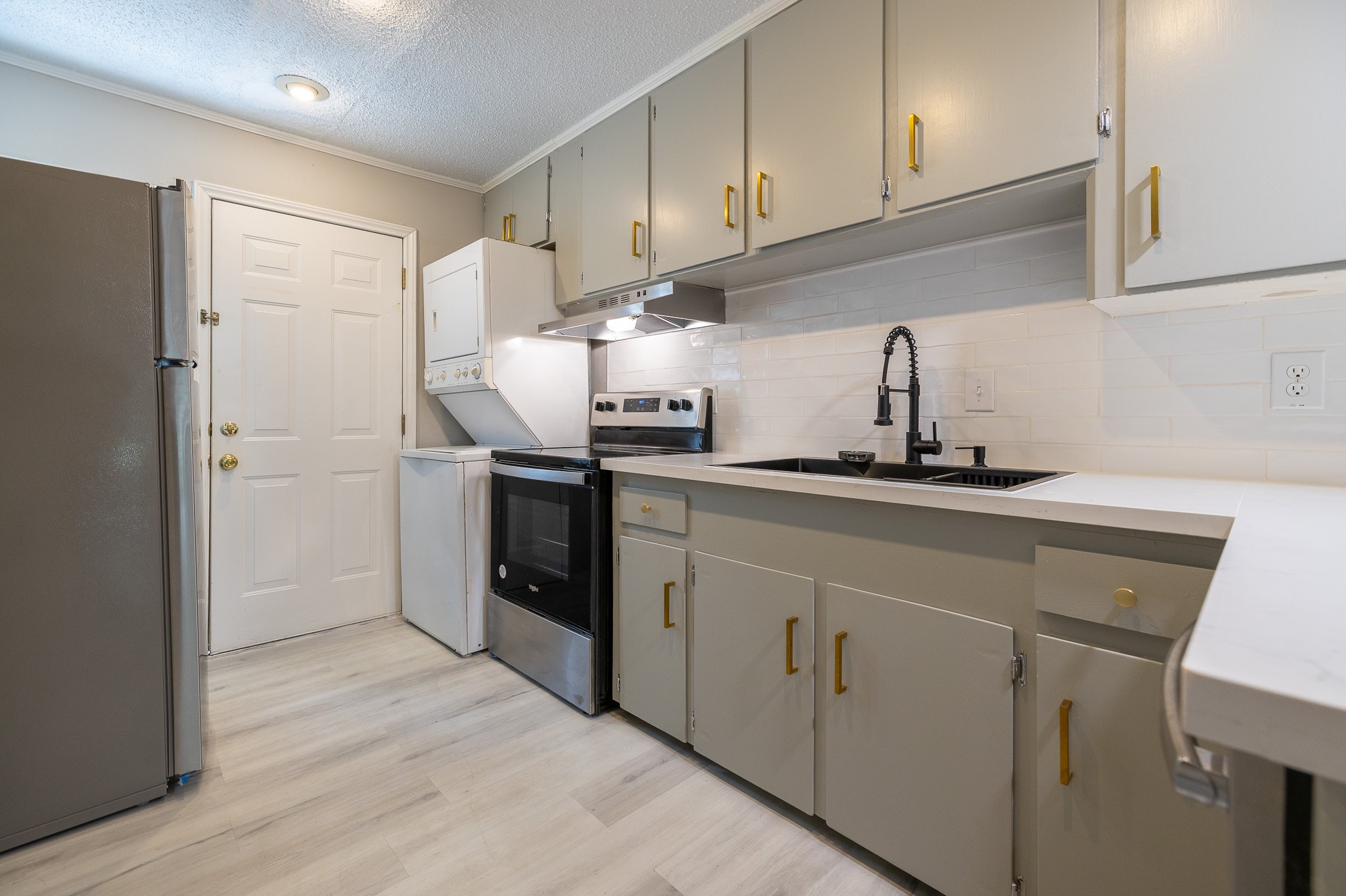 11604 Arboles Road Property Photo 11