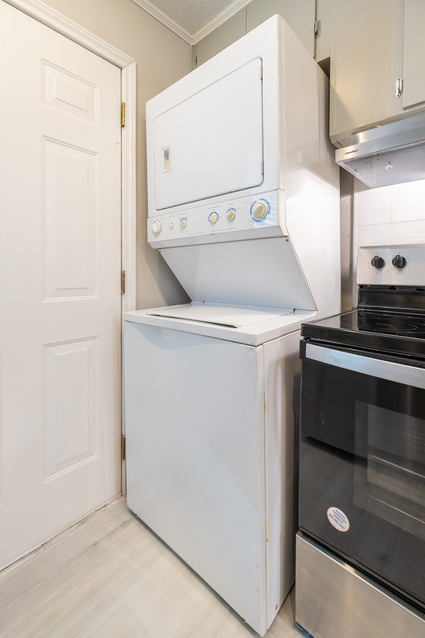 11604 Arboles Road Property Photo 14