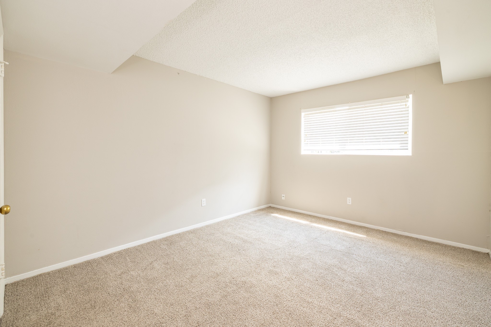 11604 Arboles Road Property Photo 17