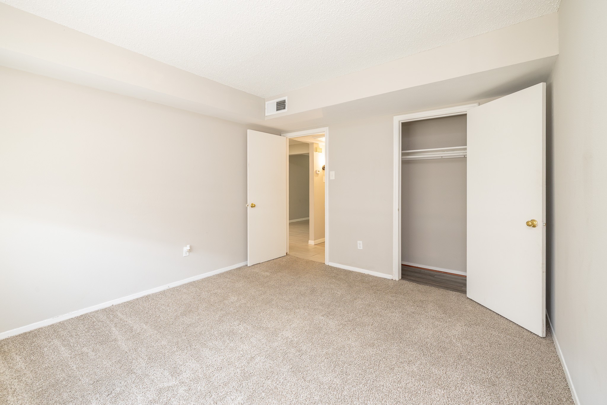 11604 Arboles Road Property Photo 18