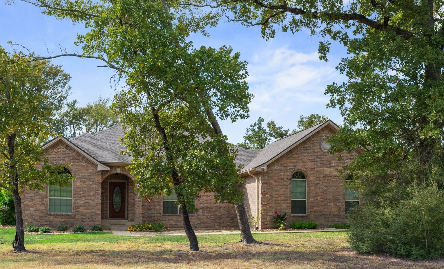 4960 Drake Drive Property Photo 1