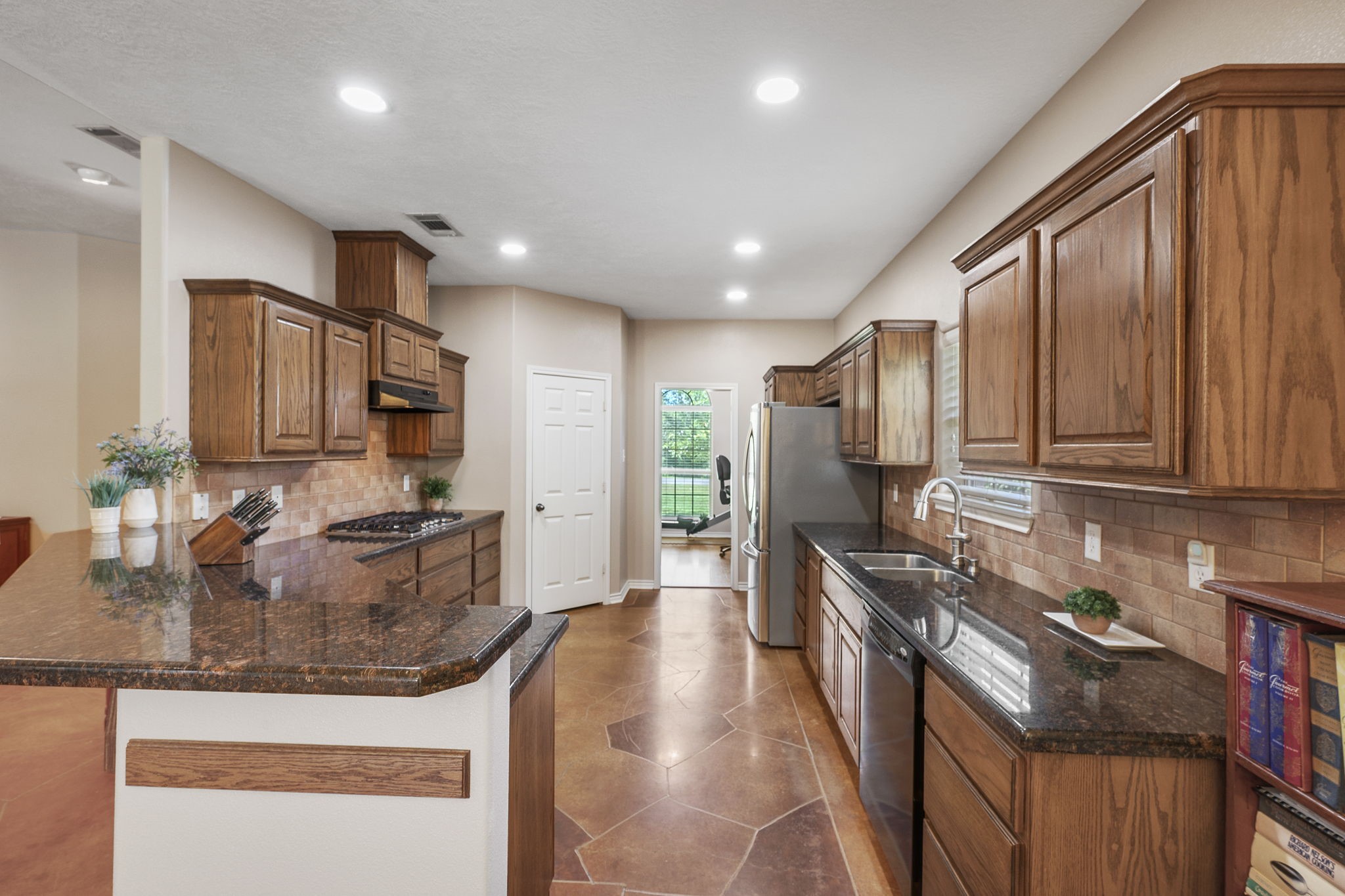4960 Drake Drive Property Photo 10