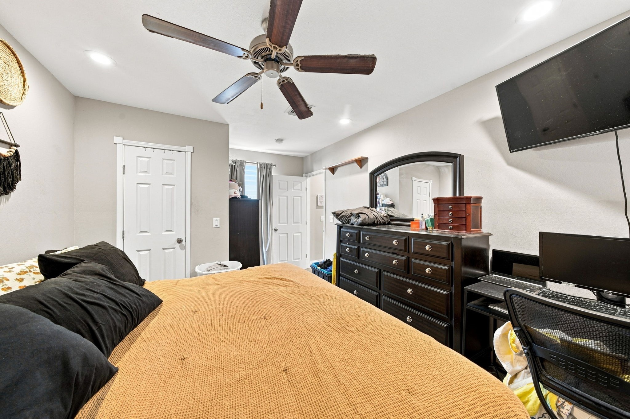 16714 E Forrestal Property Photo 12