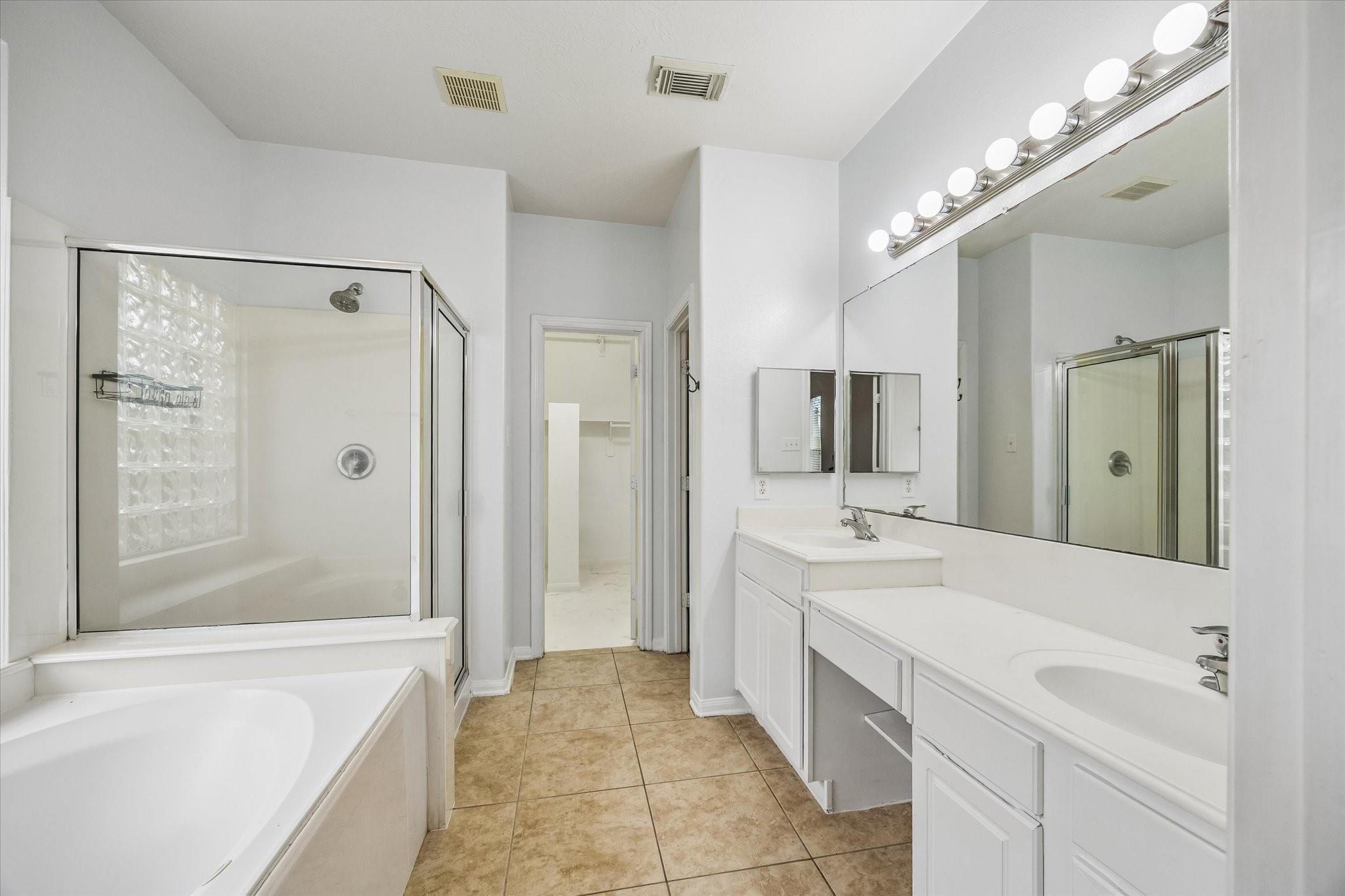 7014 Baristone Lane Property Photo 15
