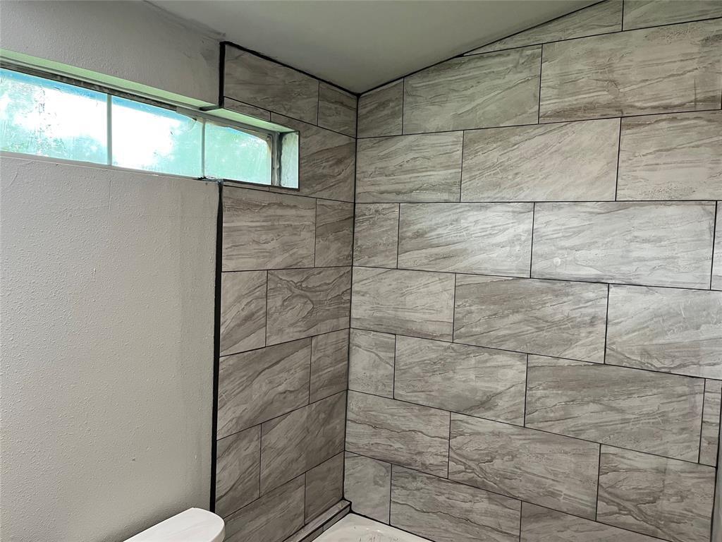8425 Sands Point Drive, Houston Tx 77036 Property Photo 6