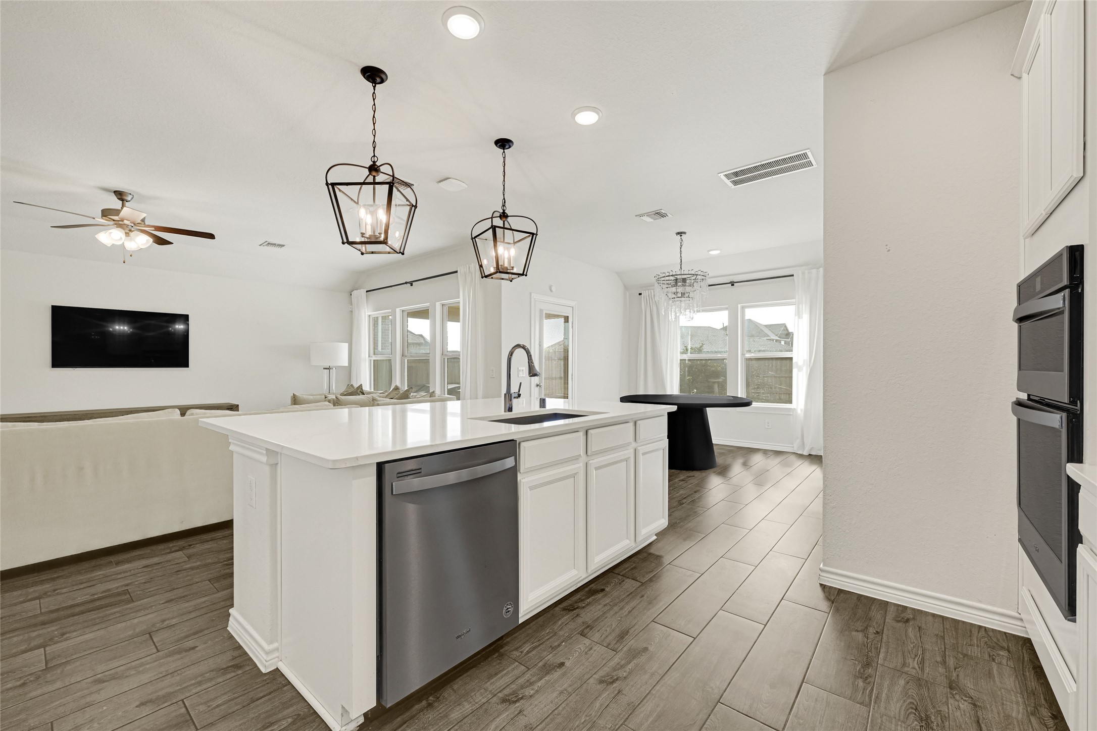 24819 Harvest Elm Court Property Photo 10