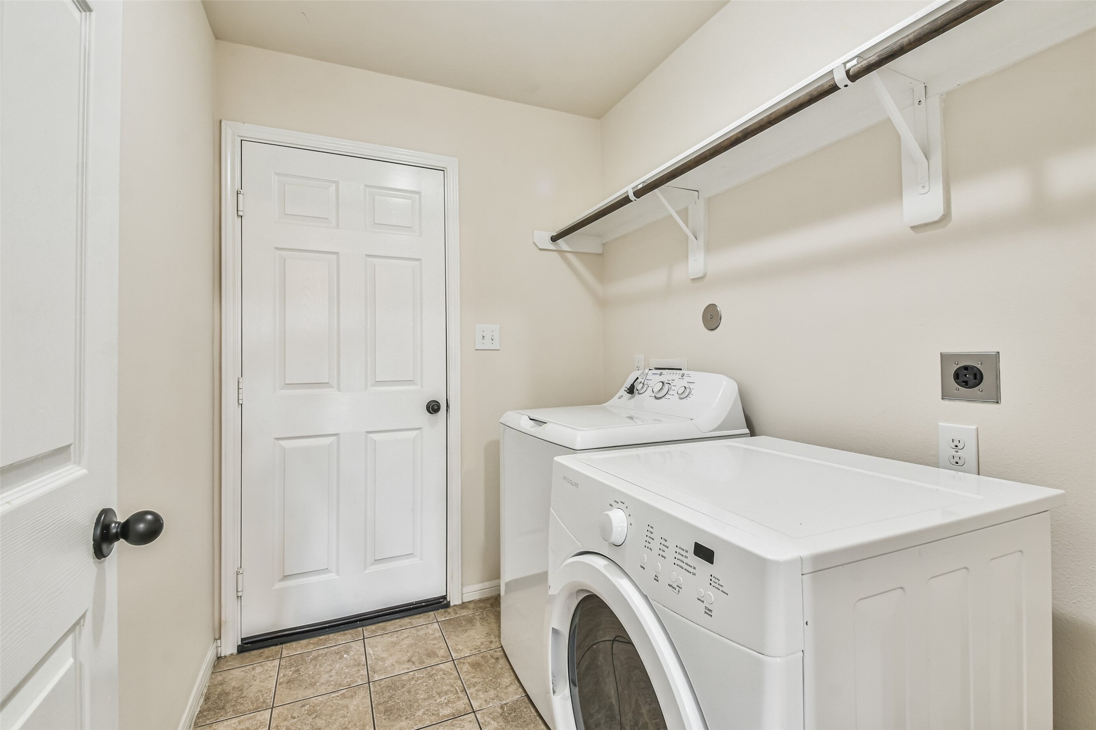 5518 Casa Mila Drive Property Photo 24